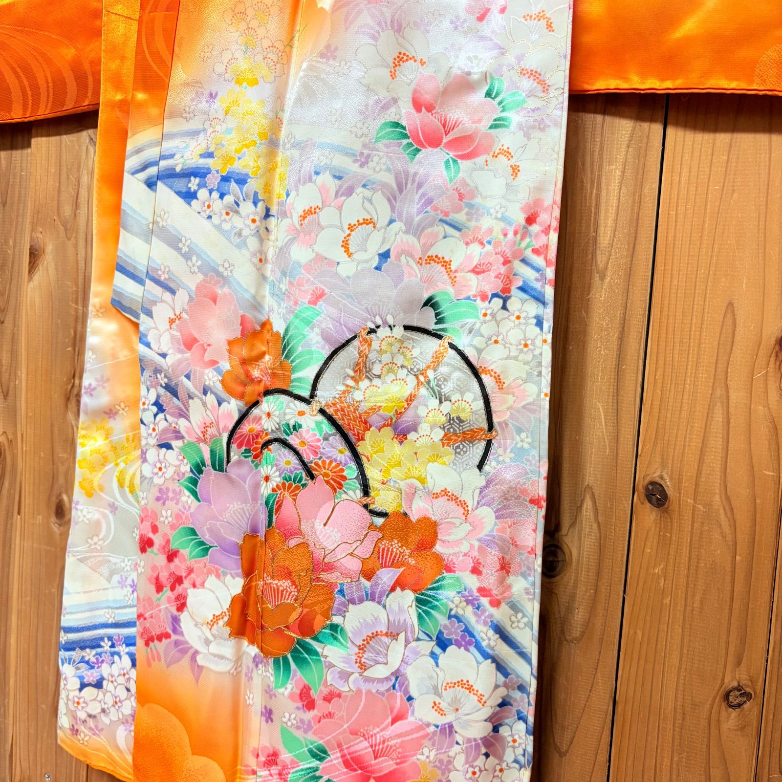 女の子 正絹 着物 七五三 七草 晴れ着 総柄 和柄 レトロ 女の子 正絹 着物 七五三 七草 晴れ着 総柄 和柄 レトロ 季節