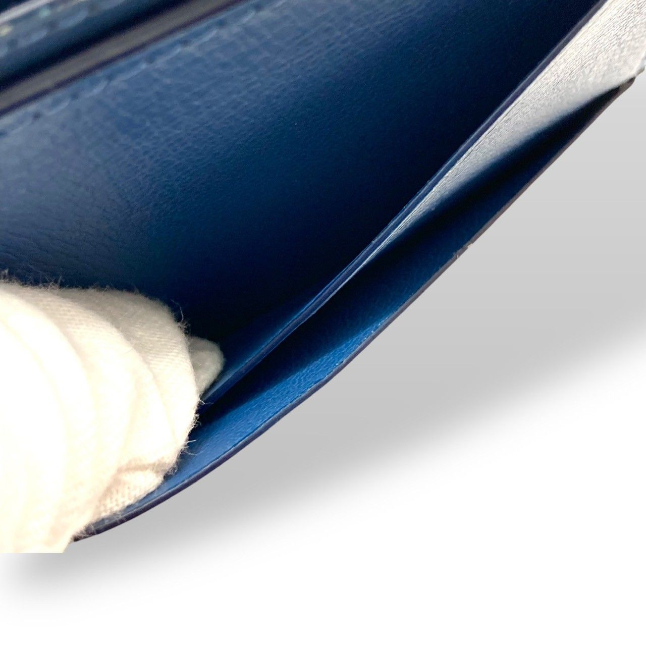 ルイヴィトン ポルトフォイユ ミュルティプル 二つ折り財布 70408