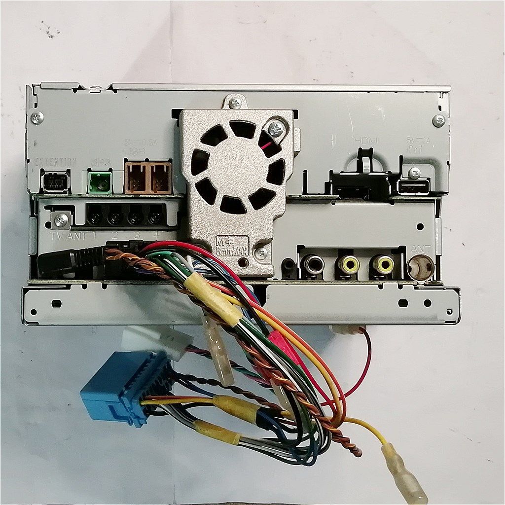 Pioneer Carrozzeria AVIC-RW802 7インチメモリーナビ 地デジ