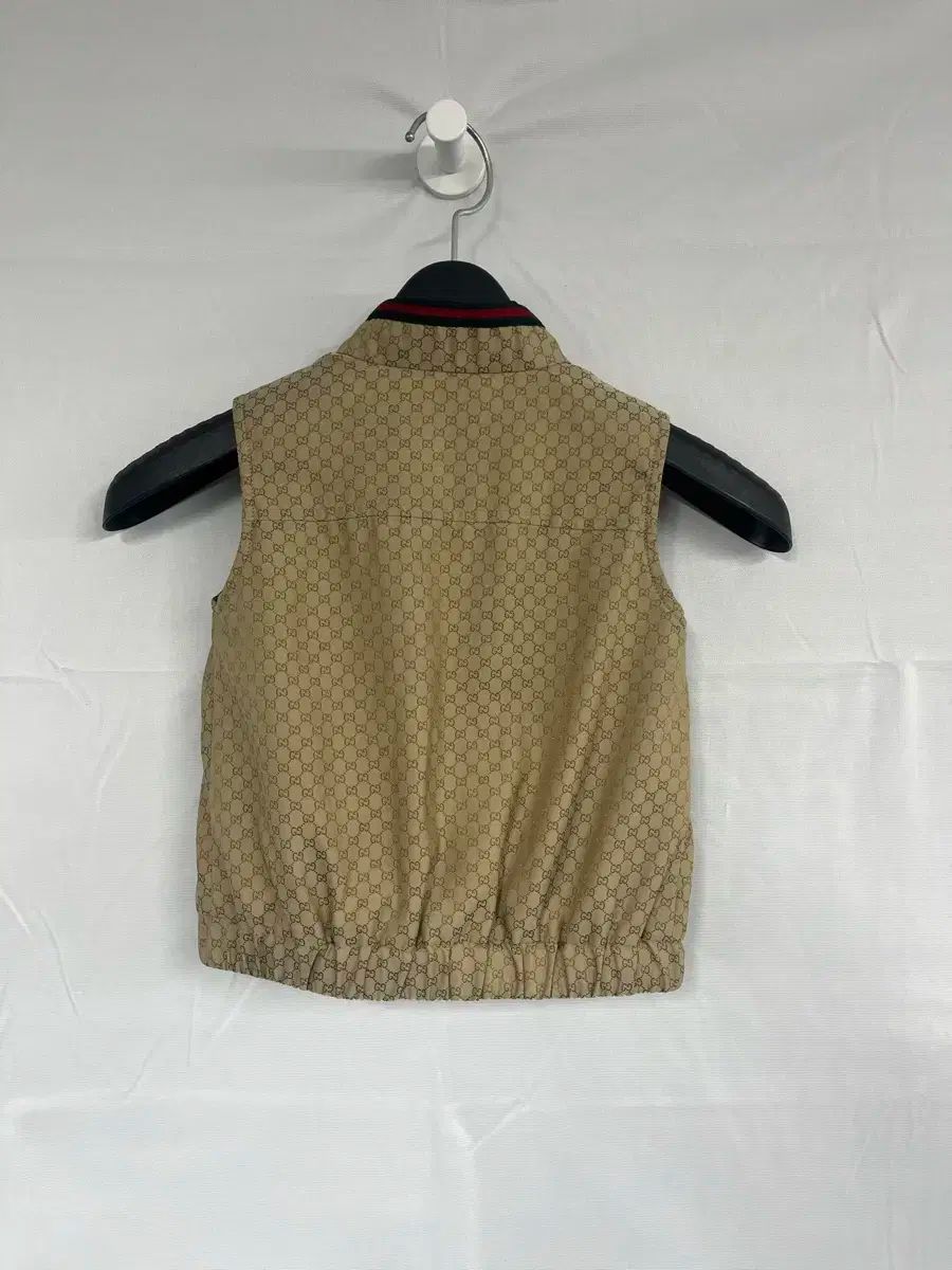 GUCCI グッチ キッズ ベスト 12 18 m