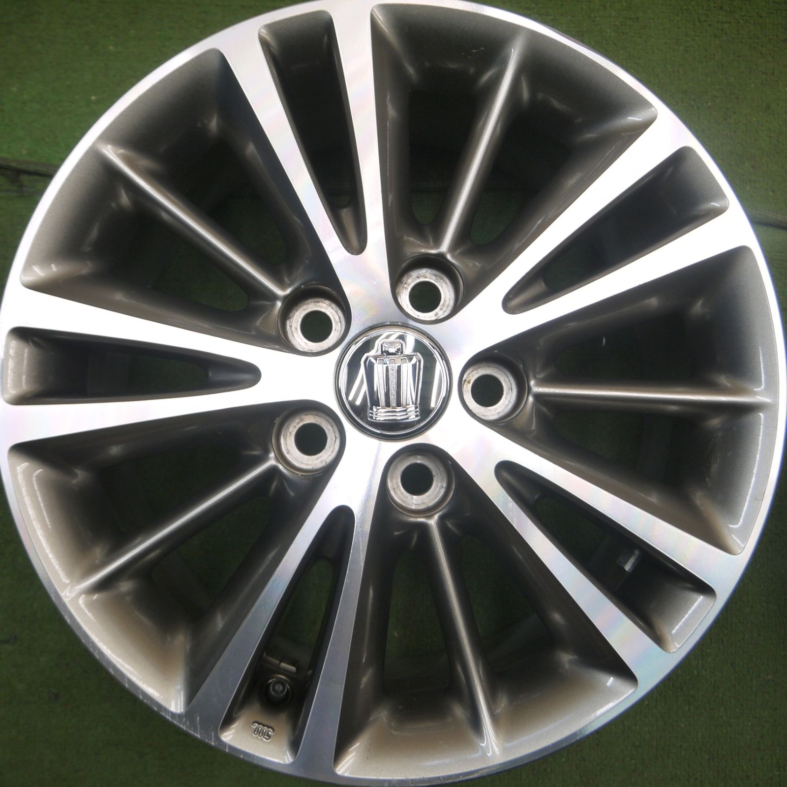 BBS 日産 純正 BBS CG19 ホイールタイヤSET 5H-114.3 16インチ 6.5J+40