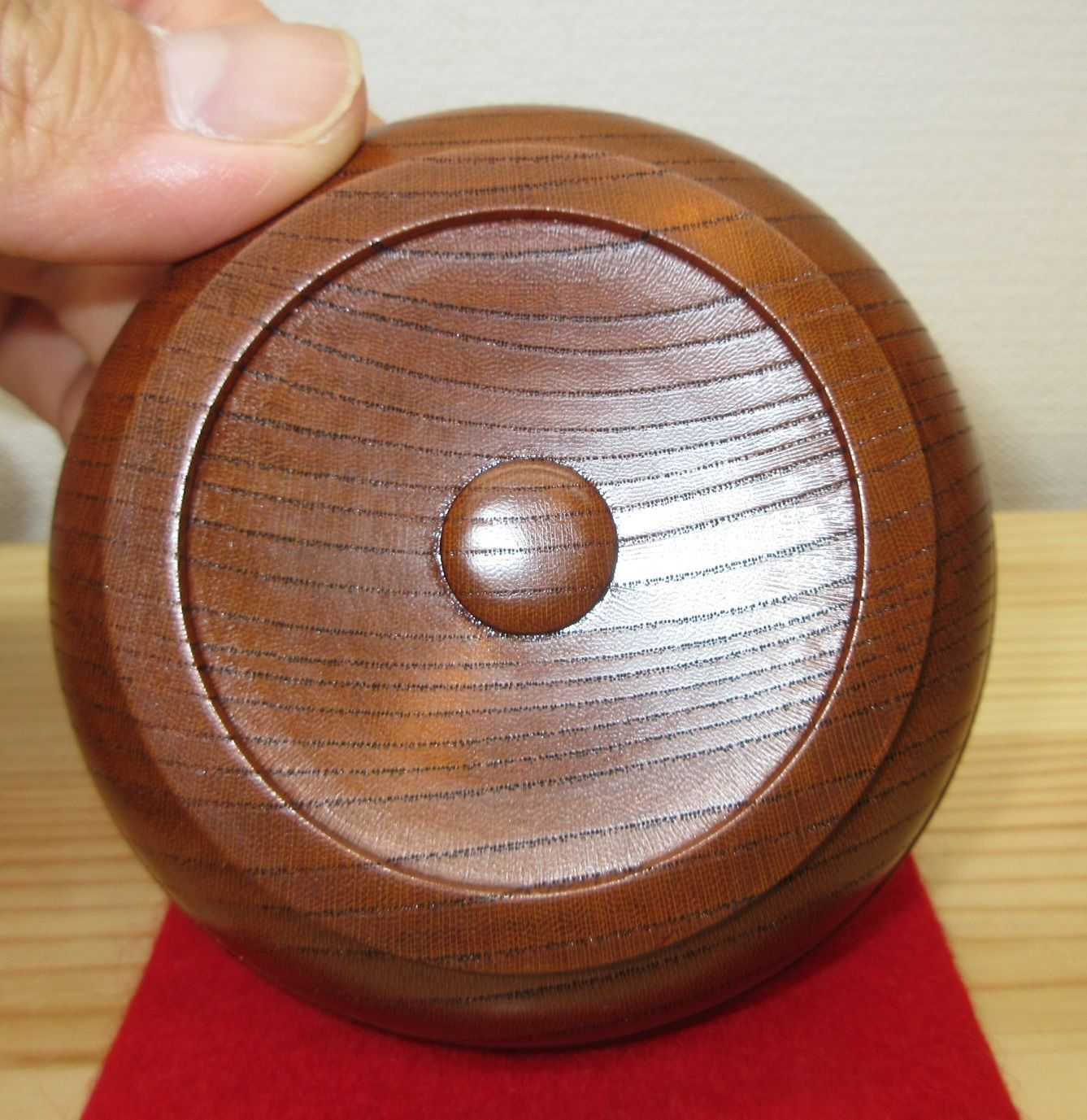 逢絢亭・新品】茶道具 香合 山中塗 欅材 松唐草蒔絵 木製 中村宗悦 共