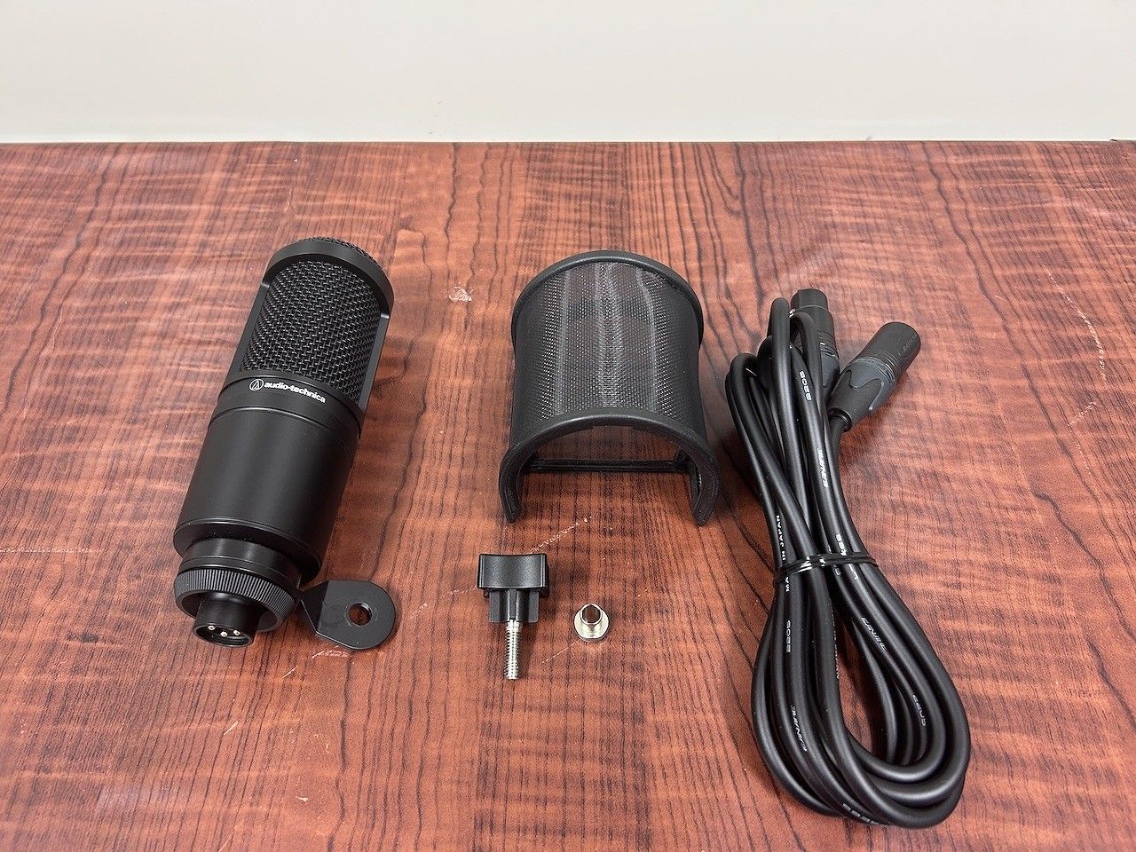 audio-technica AT2020 コンデンサーマイクXLR audio-technica AT2020