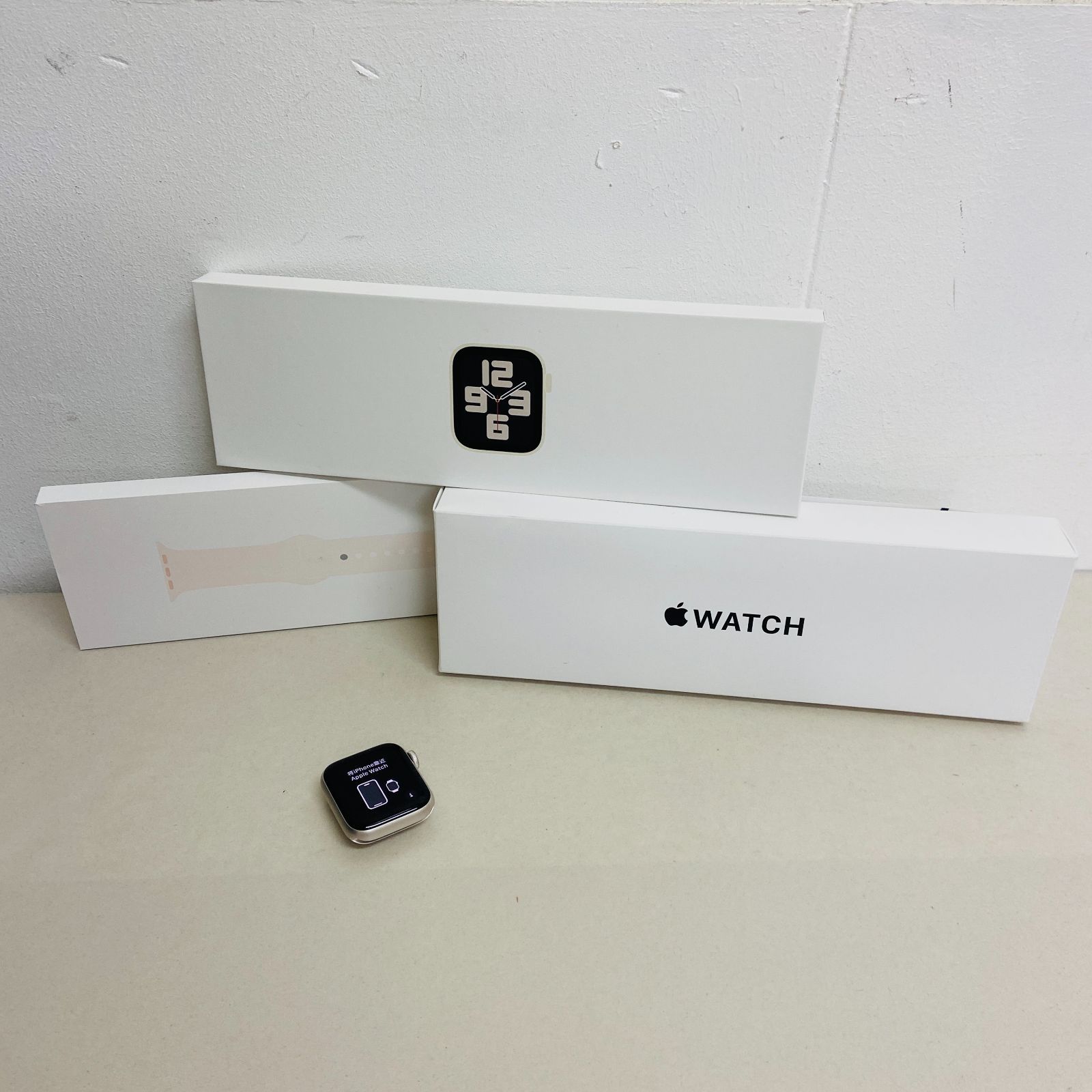 Applewatch SE 第2世代 GPSモデル 40mm MA9D4J|A バッテリー最大容量 DMY72FJL6N箱 ベルト 充電器あり C3292