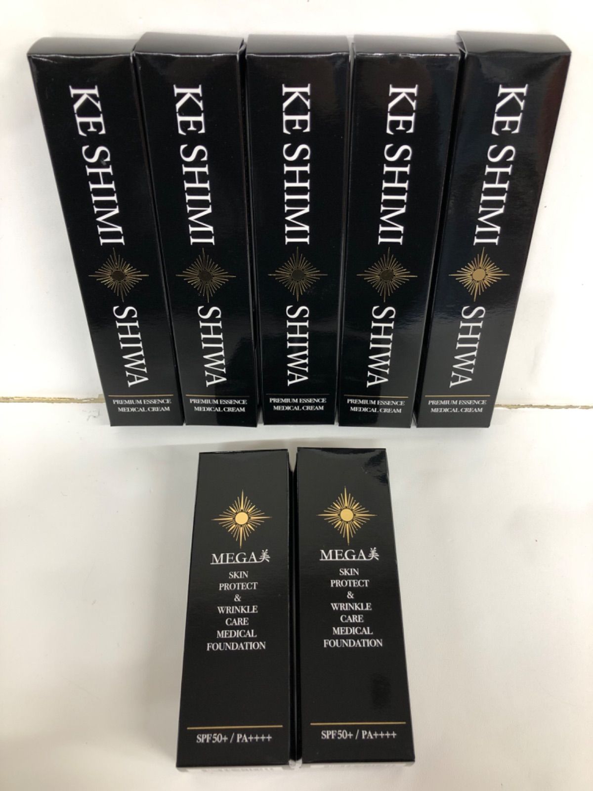 MEGA美ケシミシワクリームu0026美白リキッドファンデーション MEGA美ケシミシワクリーム\u0026美白リキッドファンデーション