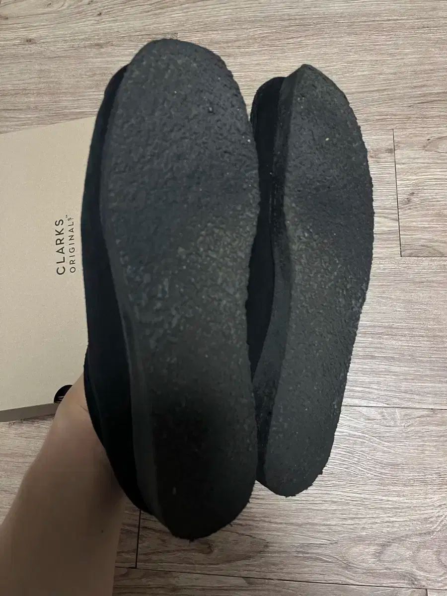 Clarks クラークス