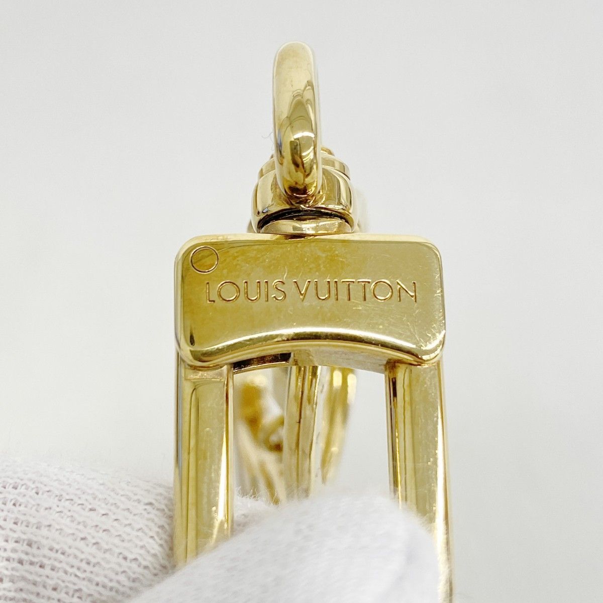 5id4907-h】ルイヴィトン キーホルダー ポルトクレLVファセット M65216  