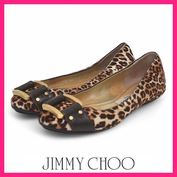 JIMMY CHOO ジミーチュウ レオパード（ヒョウ柄）フラットシューズ ジミー チュウ」からレオパード柄の新作バッグ＆シューズが登場