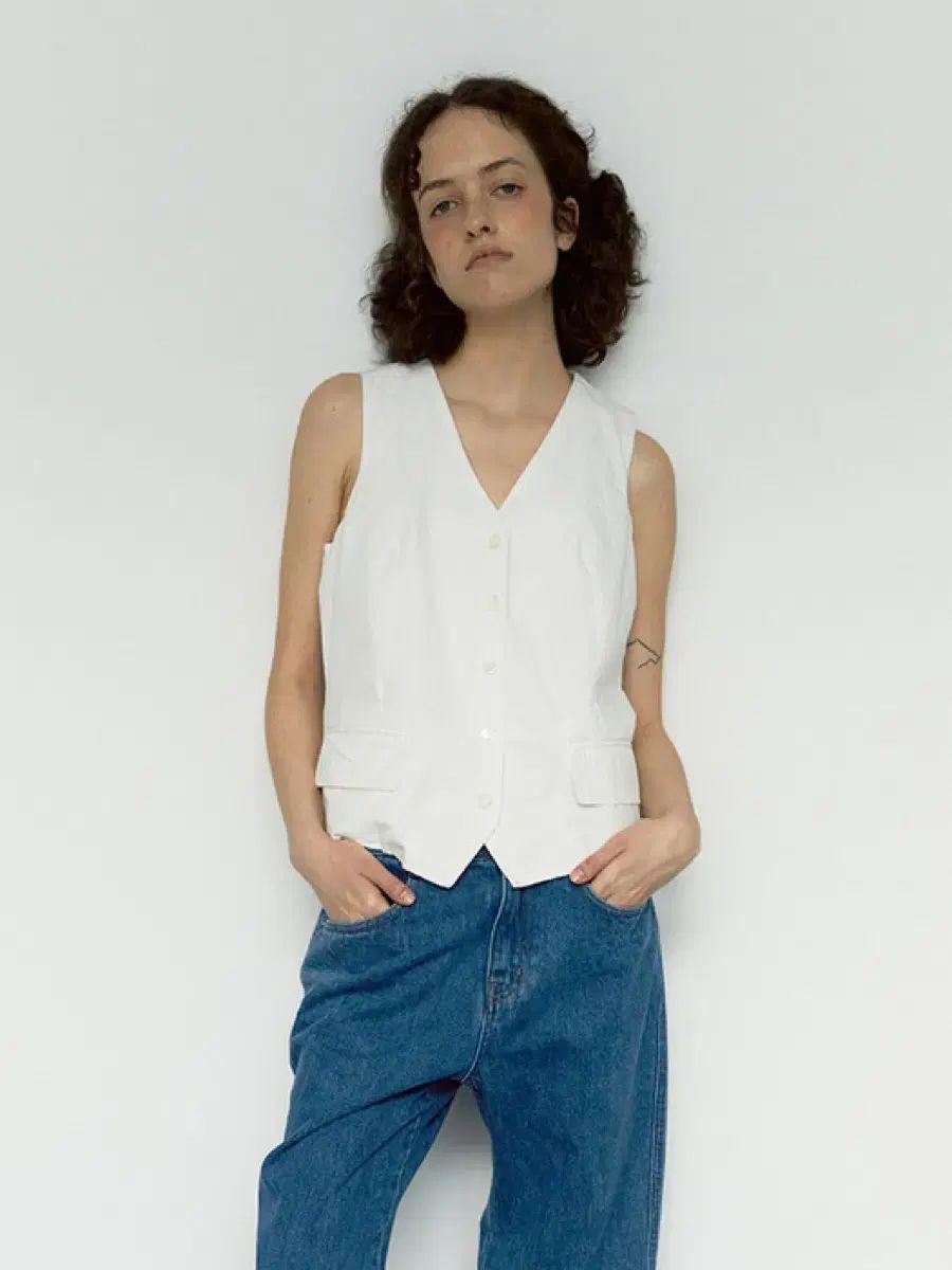 repose cotton vest