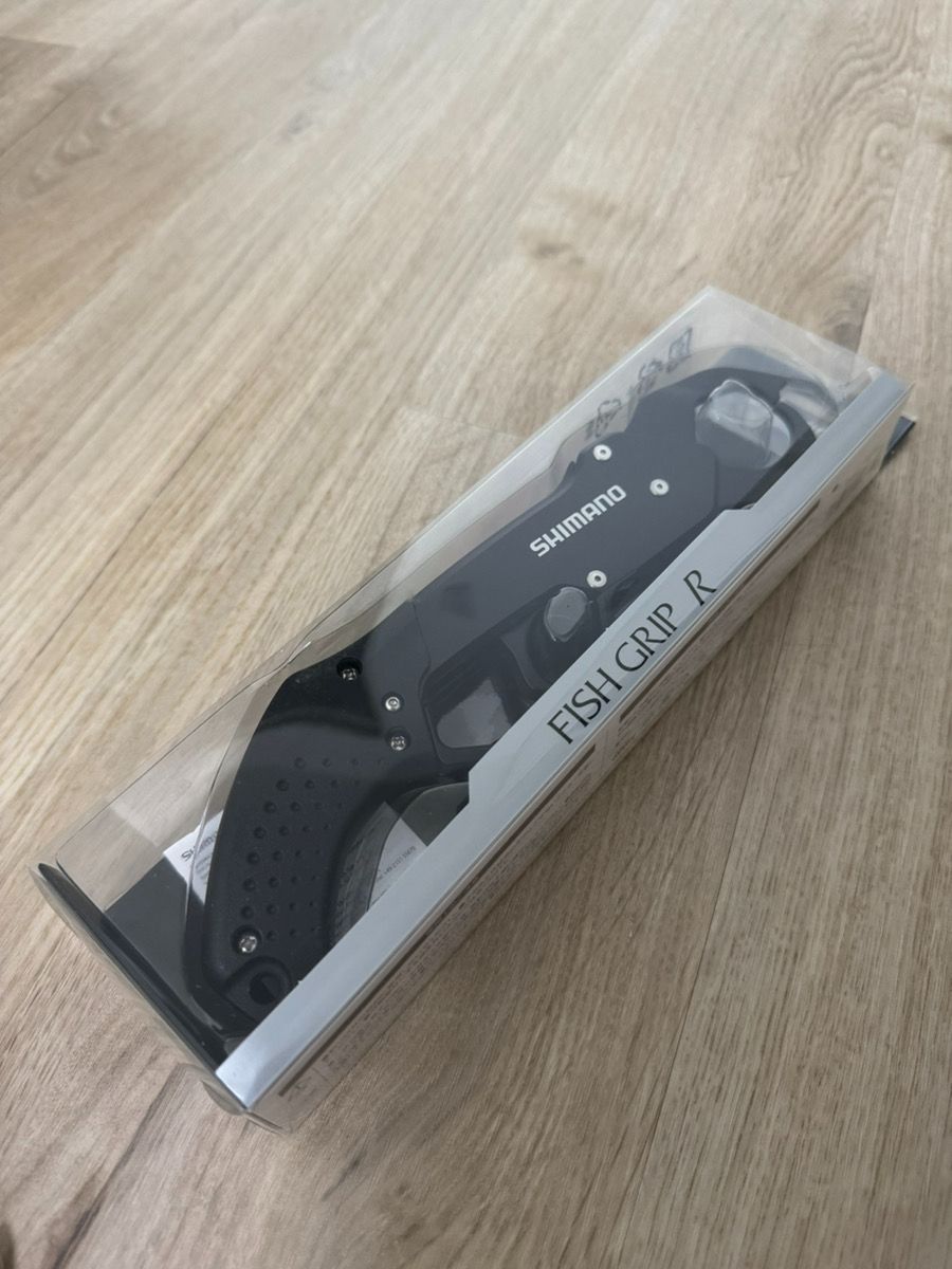 シマノ SHIMANO UE-302T ブラック フッシュグリップ ♥
