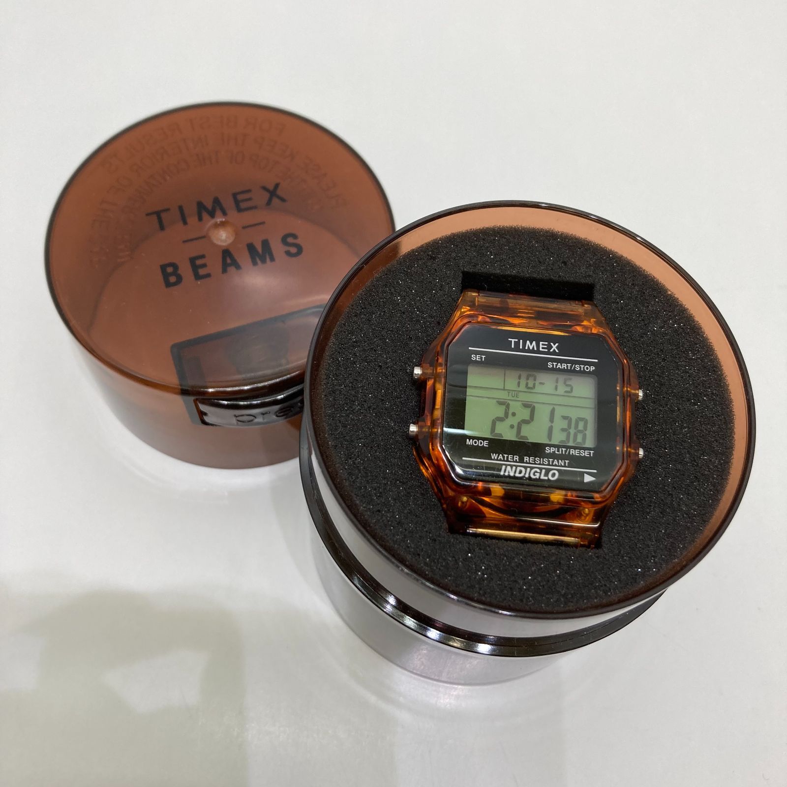 TIMEX x BEAMS / 別注 Classics Digital Tortise shell TW2U79700 アナログ腕時計 べっ甲 ビームス  - メルカリ