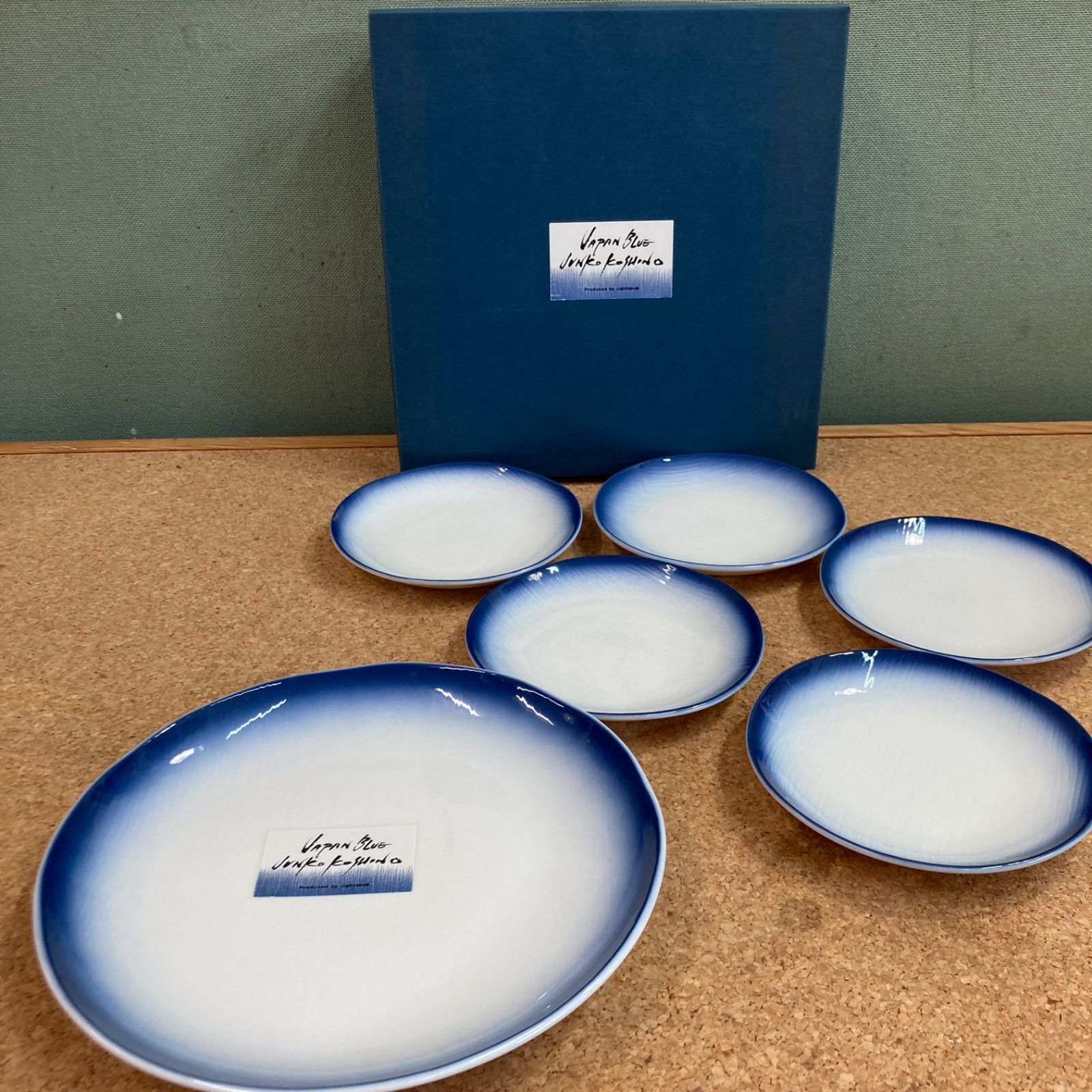 新品 JAPAN BLUE JUNKO KOSHINO パーティーセット 小皿 大皿 - メルカリ