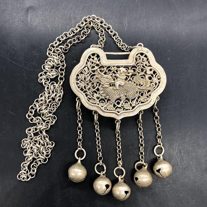銅細工   カンフー坊主置物   装飾品   工芸品 美術品 銅細工 カンフー坊主置物 装飾品 工芸品 美術品 工芸品