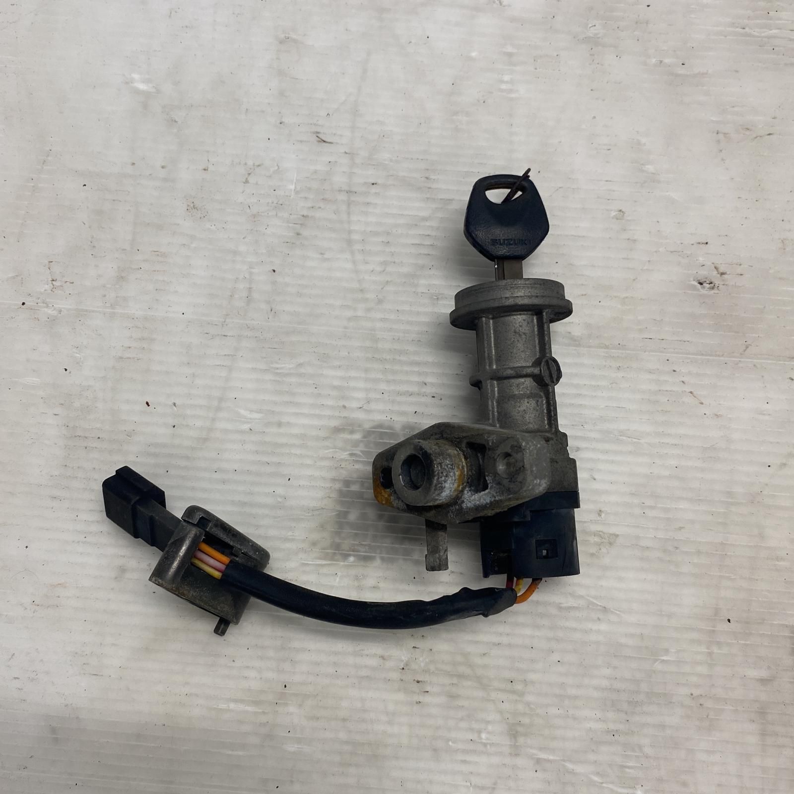 SUZUKI バーディー 50 (4サイクル) イグニッションスイッチ スズキ