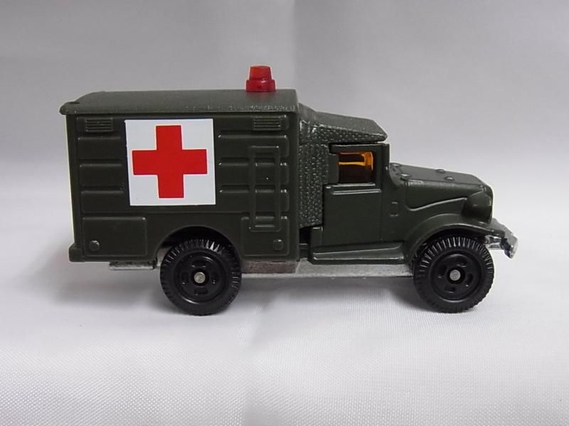 トミカミュージアム緊急車館M-06