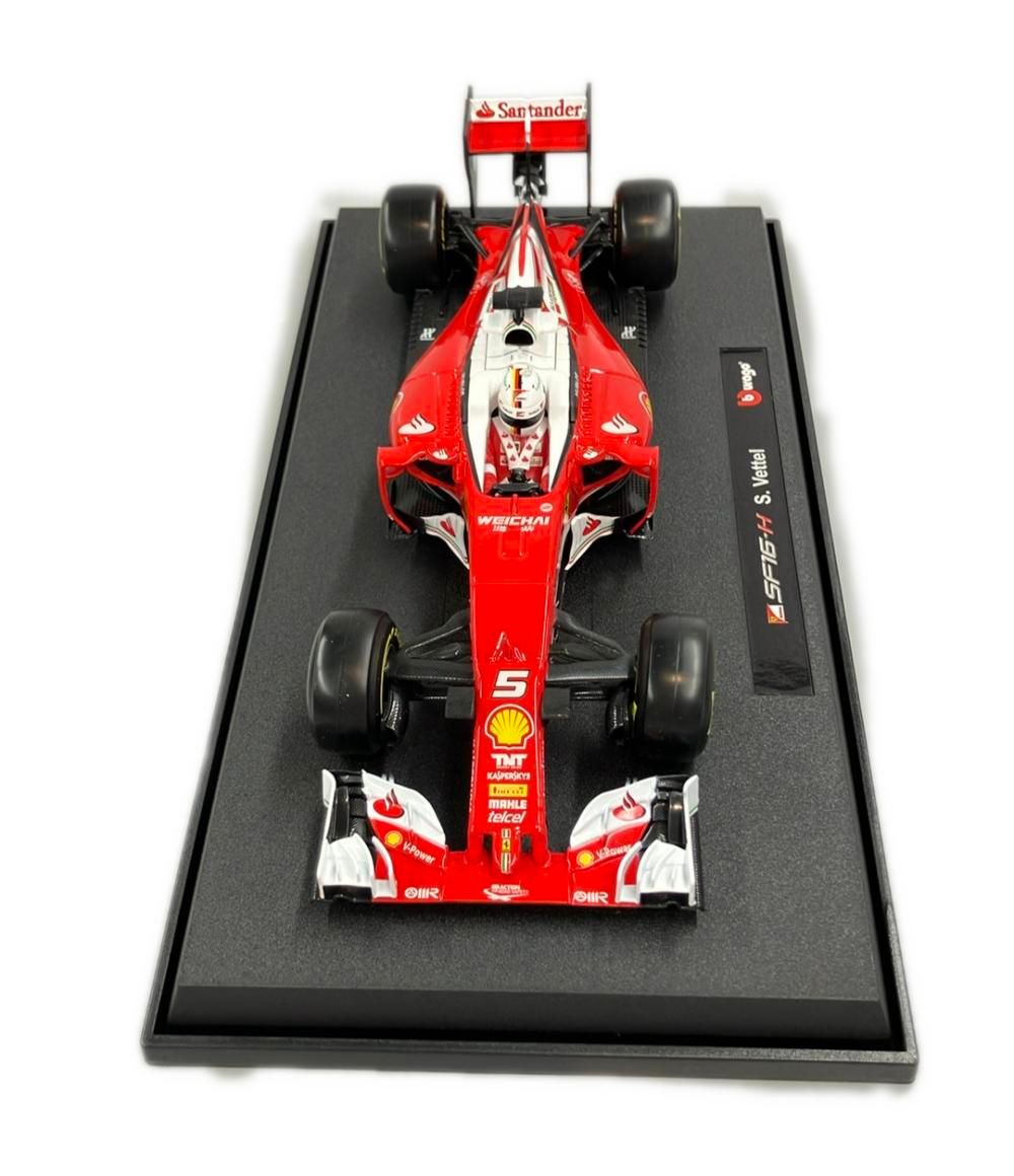 美品 Bburago ミニカー フェラーリSF16-H セバスチャン ベッテル