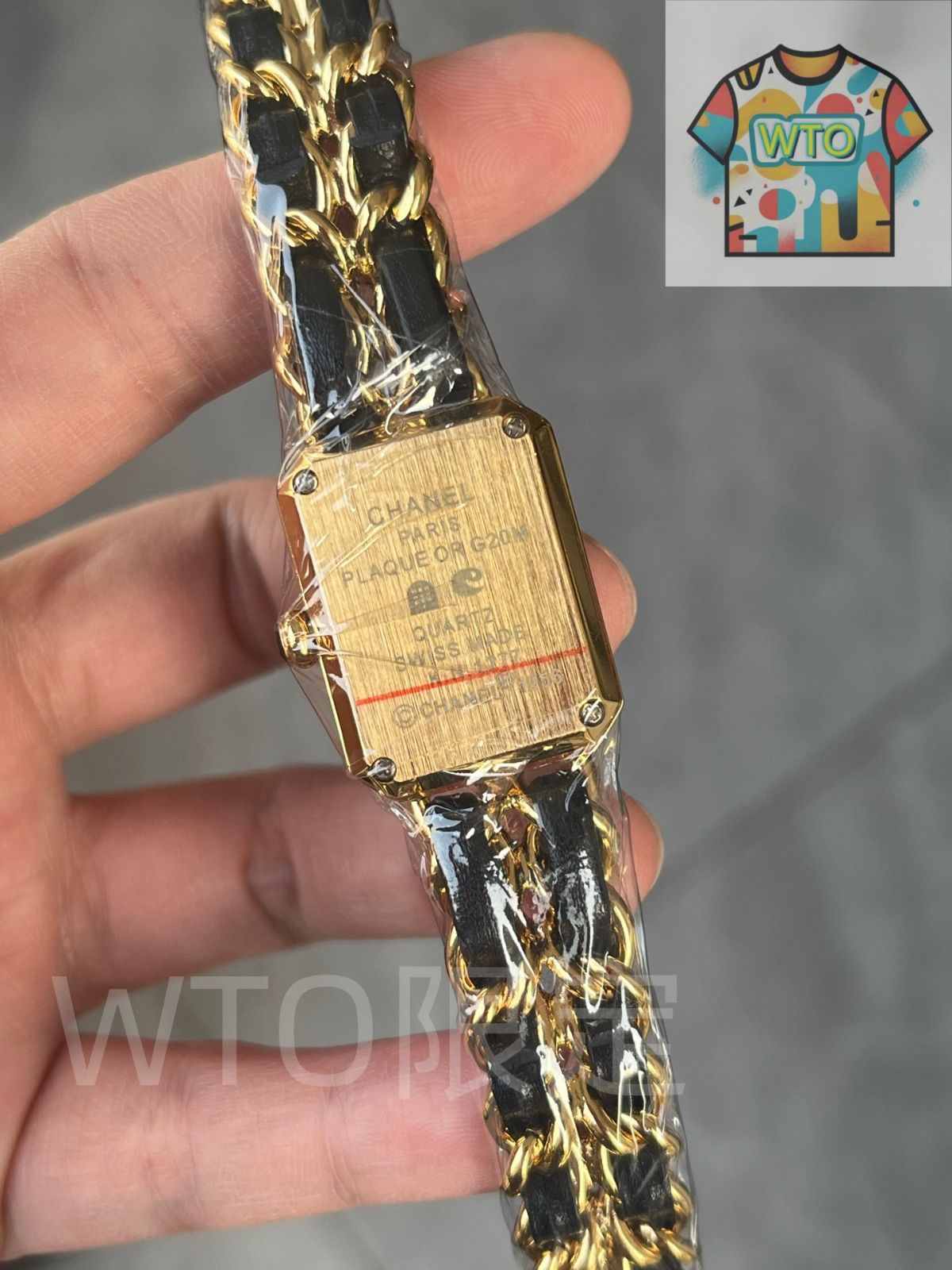 今日WTO】CHANEL シャネル プレミア 方形ブレスレット レザー