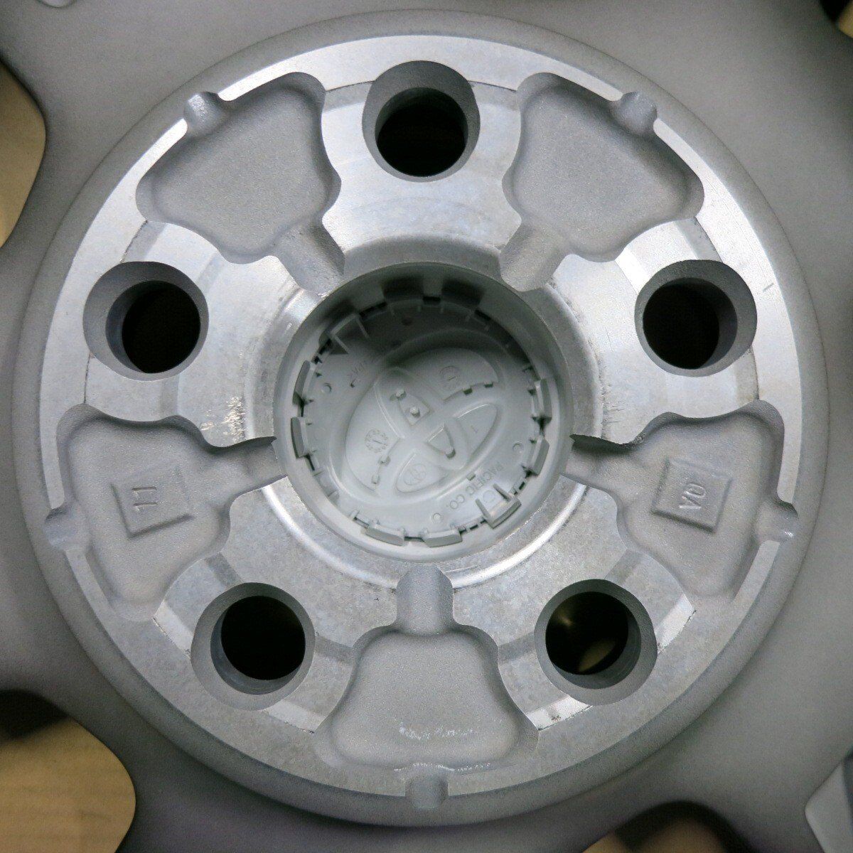 19インチ 19×6.5J