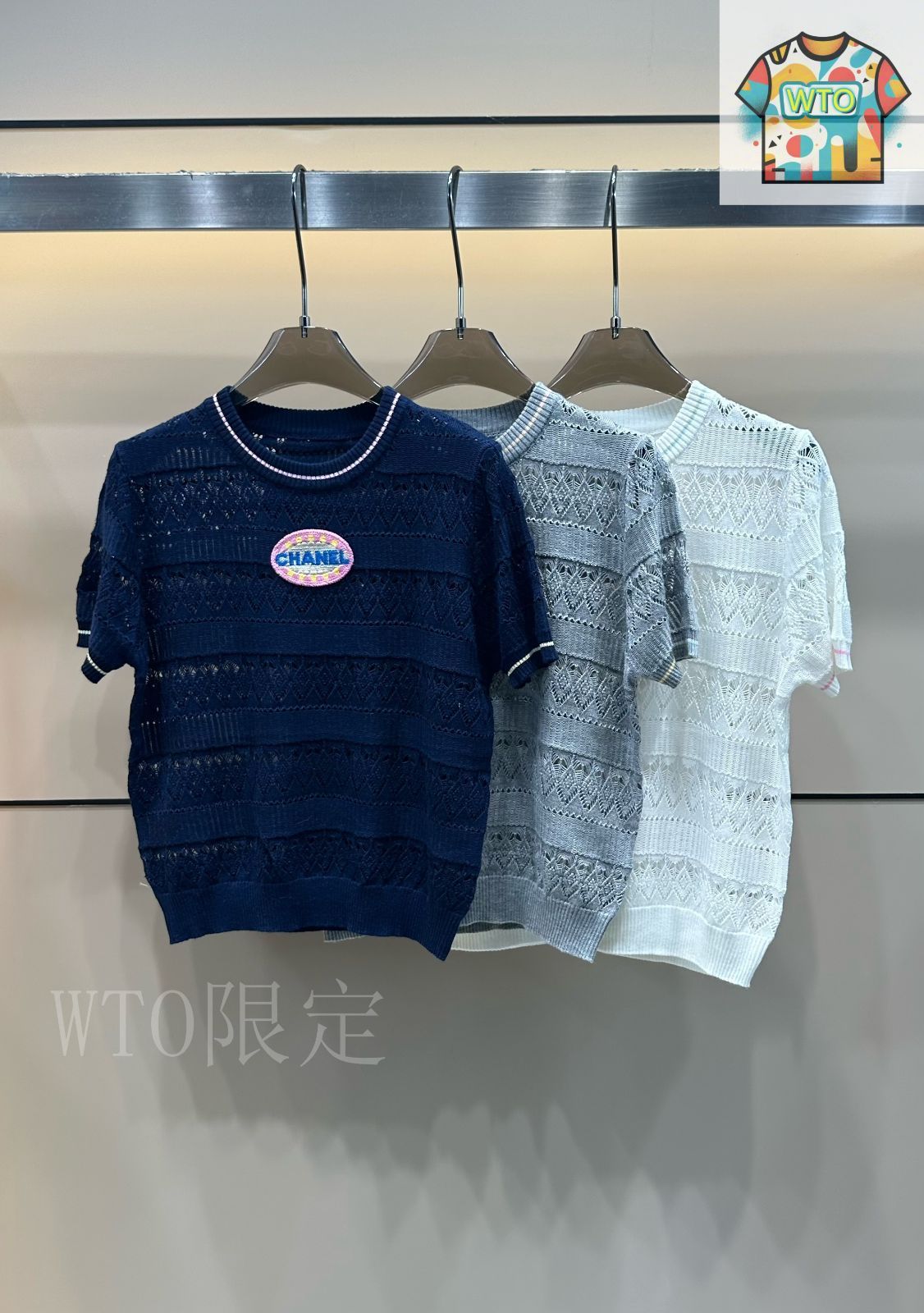 25C【一枚でオシャレに♪】CHANEL トップス 半袖 シャネル(CHANEL)シャネル 半袖ボーダーニット ニット 衣料品