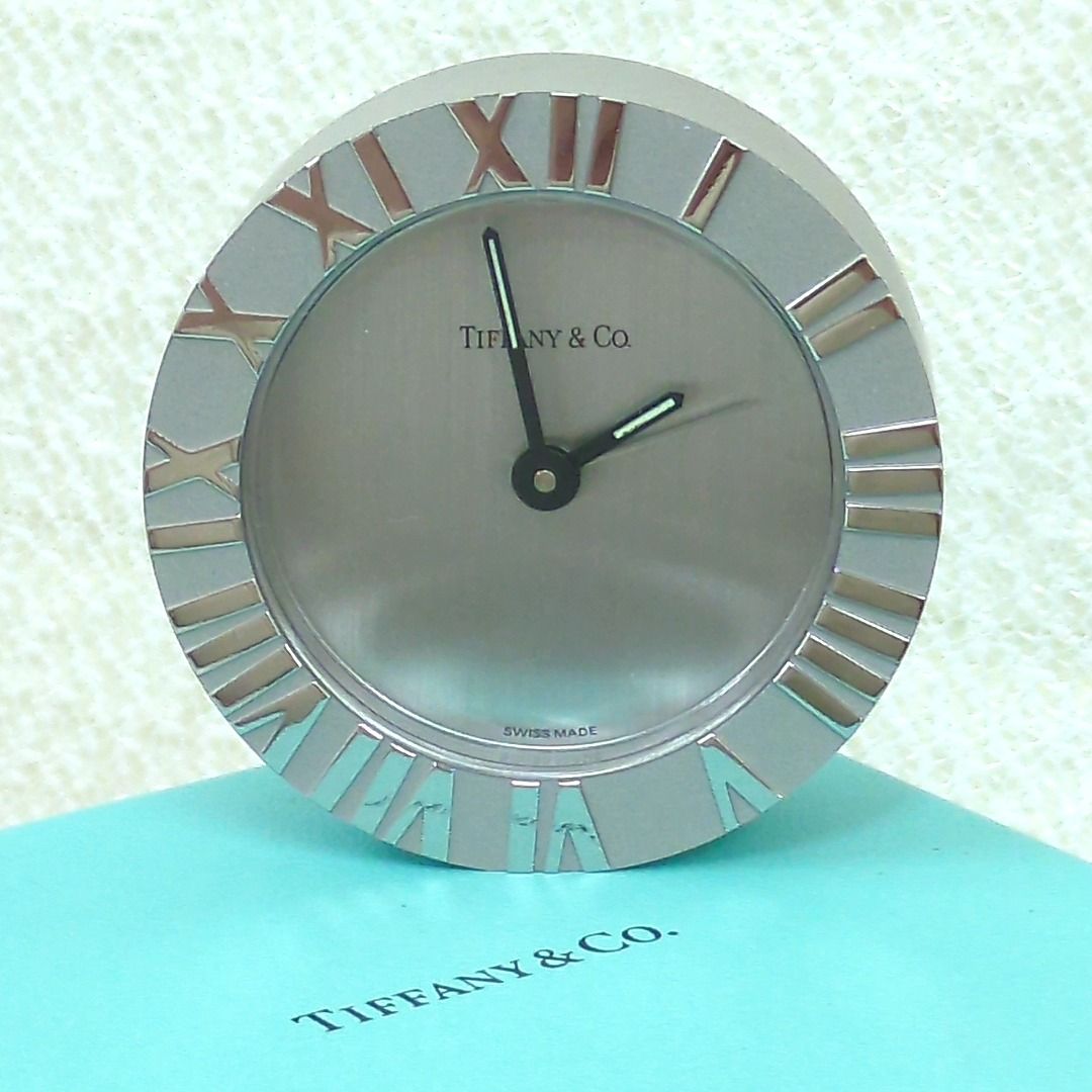 未使用  TIFFANY  ティファニー アトラス置時計  シルバー色 TIFFANY ティファニー アトラス 置時計 シルバーカラー スイス製