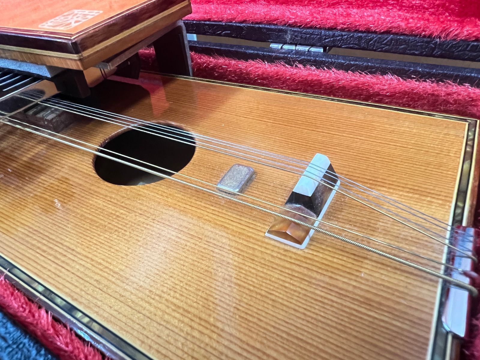 中古 大正琴 菊八重 F28KS号 ハードケース付 - メルカリ