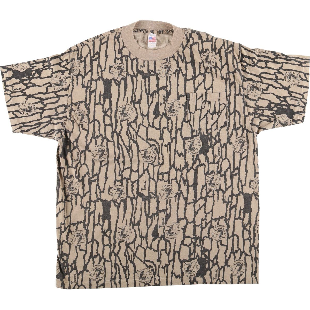 古着 90年代 CRAFTED WITH PRIDE IN AMERICA CAMEL キャメル 総柄 トレバークカモ アドバタイジングTシャツ メンズL相当|eaa546124