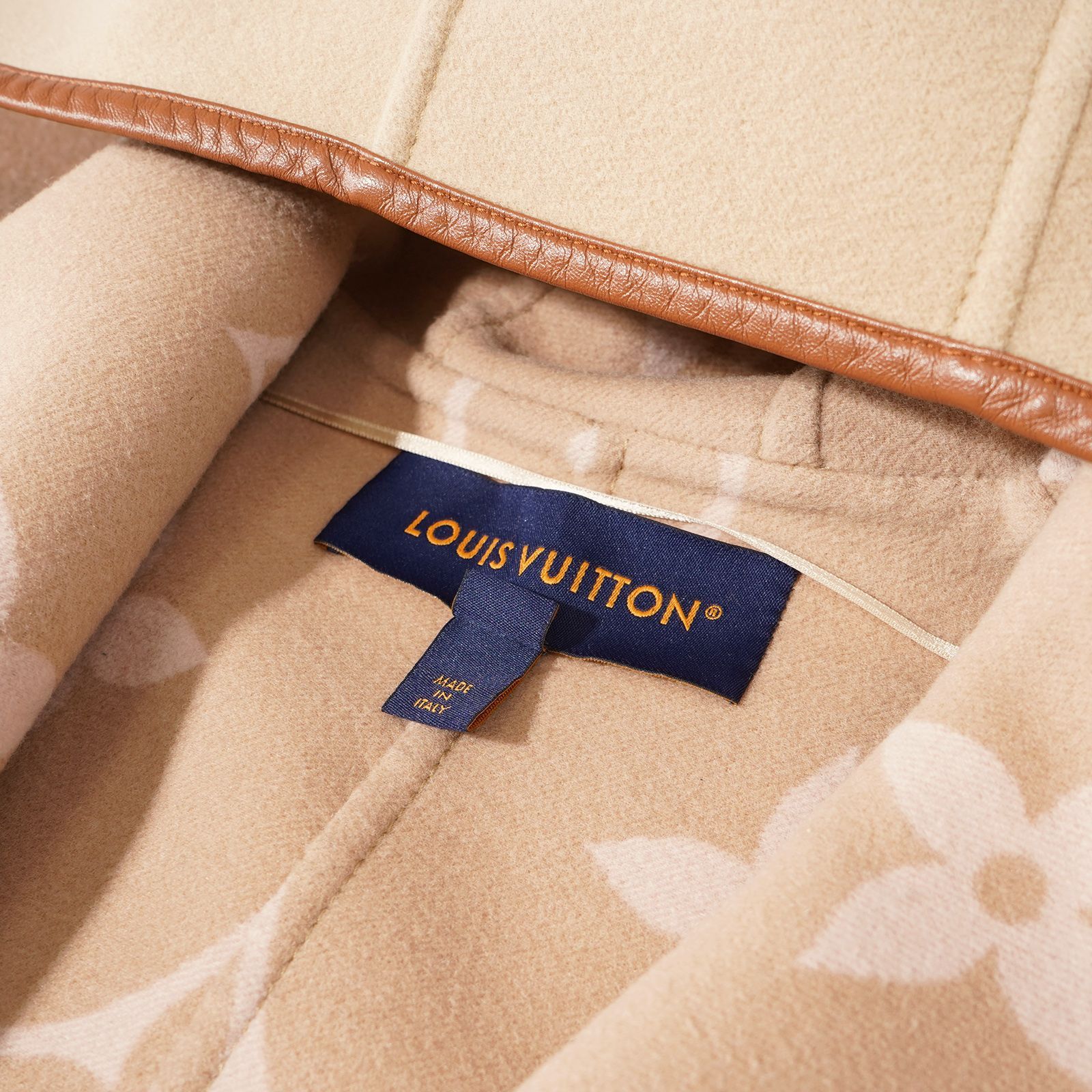 Louis Vuitton ルイヴィトン モノグラム コート FMCO05NUV Louis Vuitton ルイヴィトン モノグラム コート FMCO05NUV