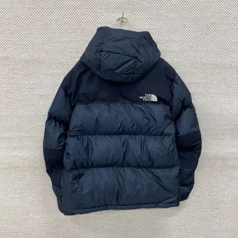 雷市場（ポンジャン）商品韓国直送】 THE NORTH FACE(ザノースフェイス) 700 ウィンドストッパー サミット Nuptse(ヌプシ)  ダウンジャケット 105 A08194 - メルカリ