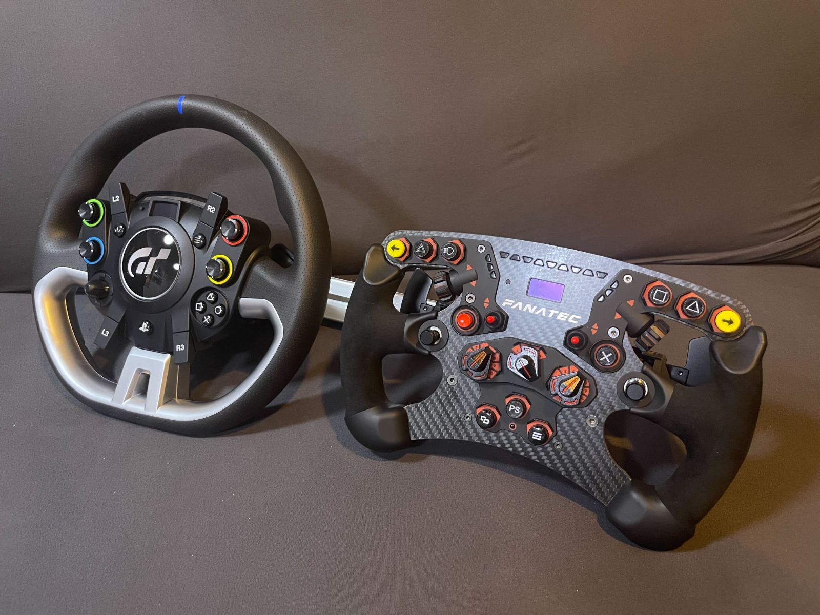 重量級ステアリング向け】Fanatec QR1 スロットインマウント