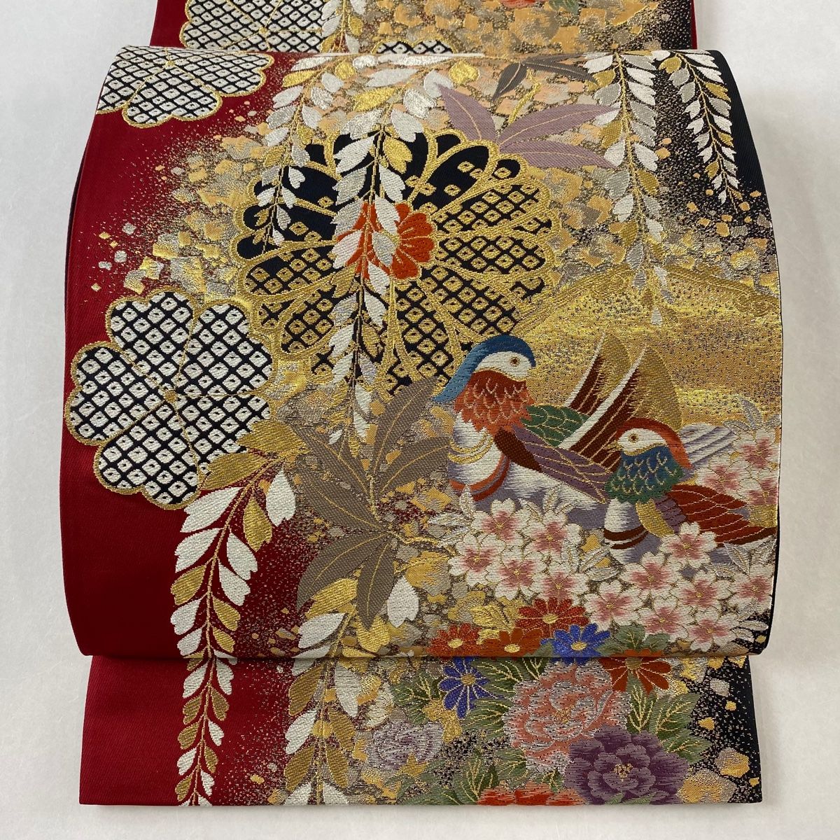 袋帯 美品 秀品 鎧威 草花 金銀糸 ラメ糸 紫 六通 正絹 【中古 袋帯 美品 秀品 鎧威 草花 金銀糸 ラメ糸 紫 六通 正絹 【中古