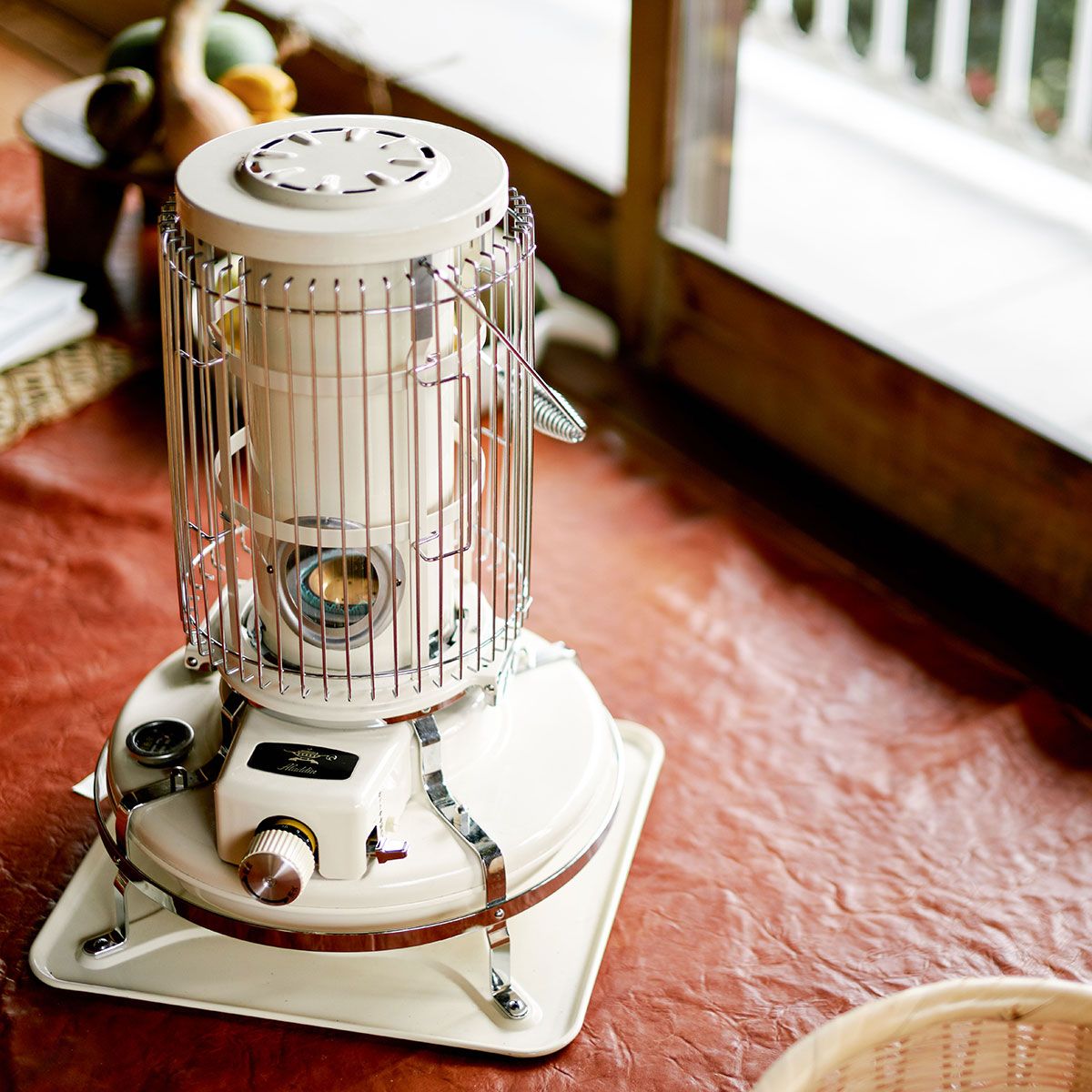 かわいい 石油ストーブ