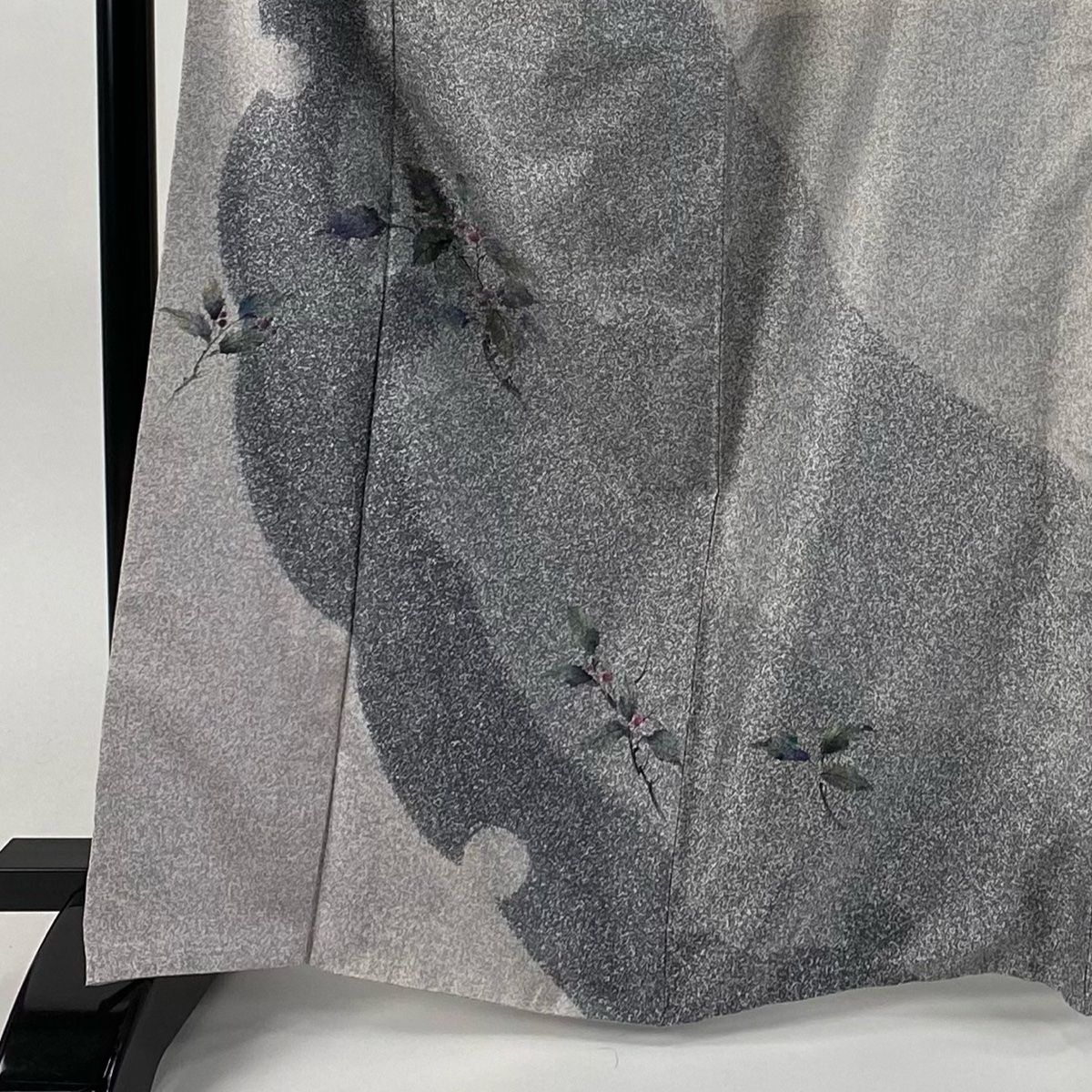訪問着 身丈166cm 裄丈67cm L 袷 紬地 雪輪 葉と実 灰色 正絹 秀品