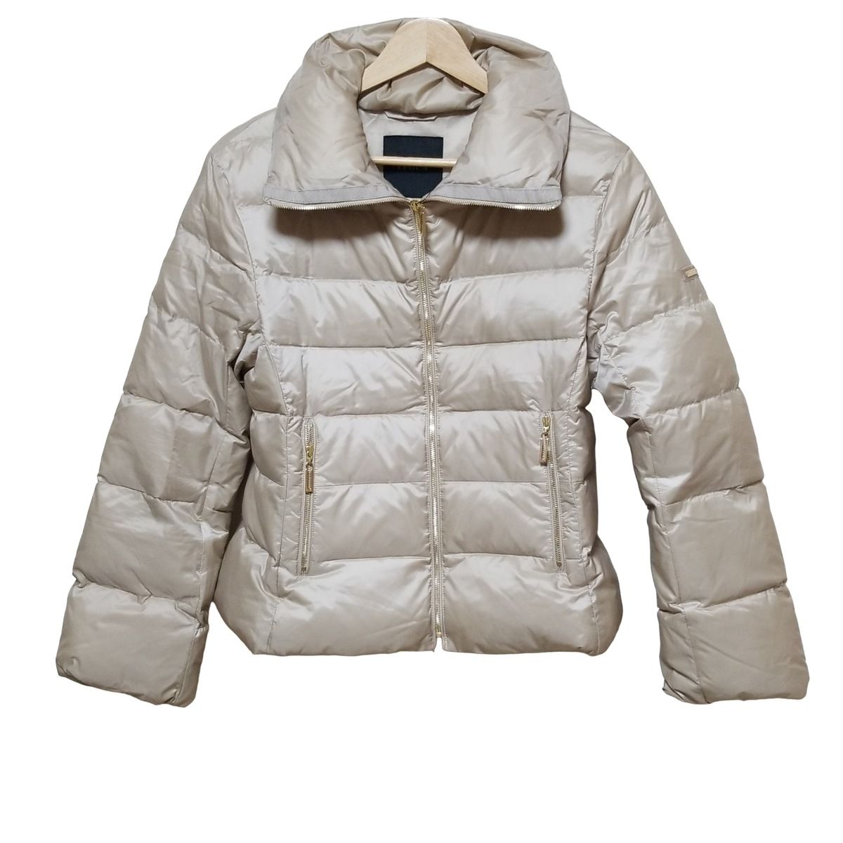 【美品】エポカ EPOCA フランネルジャージー ダウンベスト 38 M エアリーグレースストレッチダウン ショートコート(コート)｜EPOCA