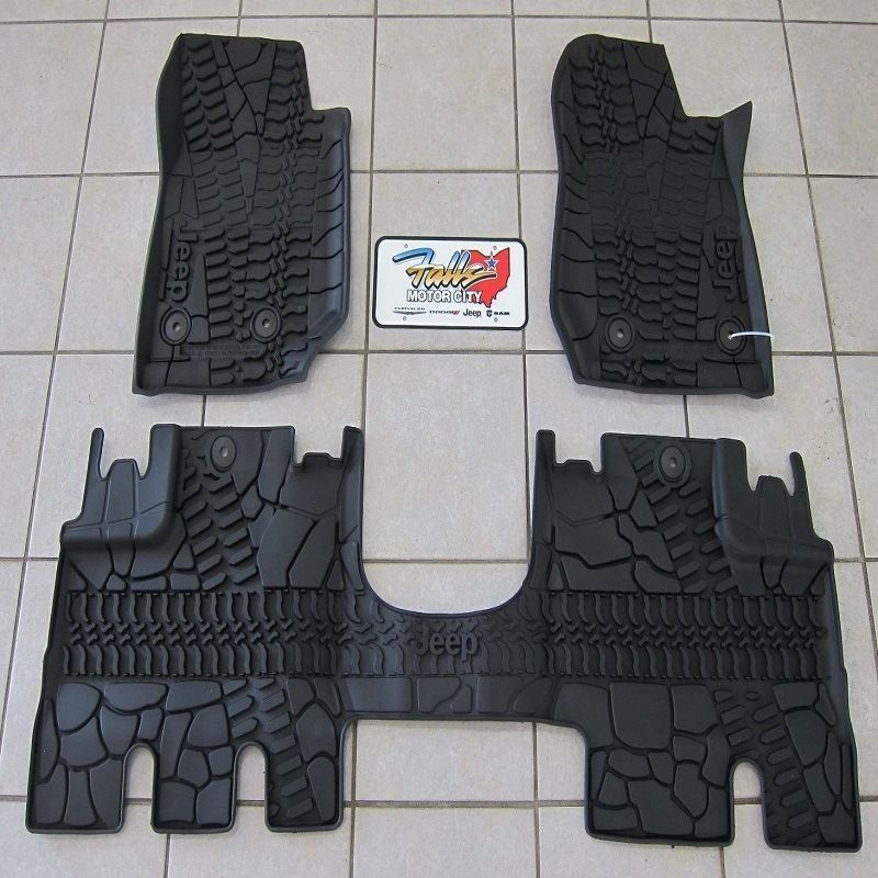 ジープ Wrangler JK 2007-2017年 4ドア フロアマット 黒色 ゴム製 前後セット 滑り止め防水タイプ