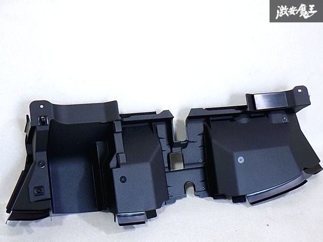 ☆カローラクロスZVG15(4WD)用GANADOR マフラー 中古美品☆値下げ