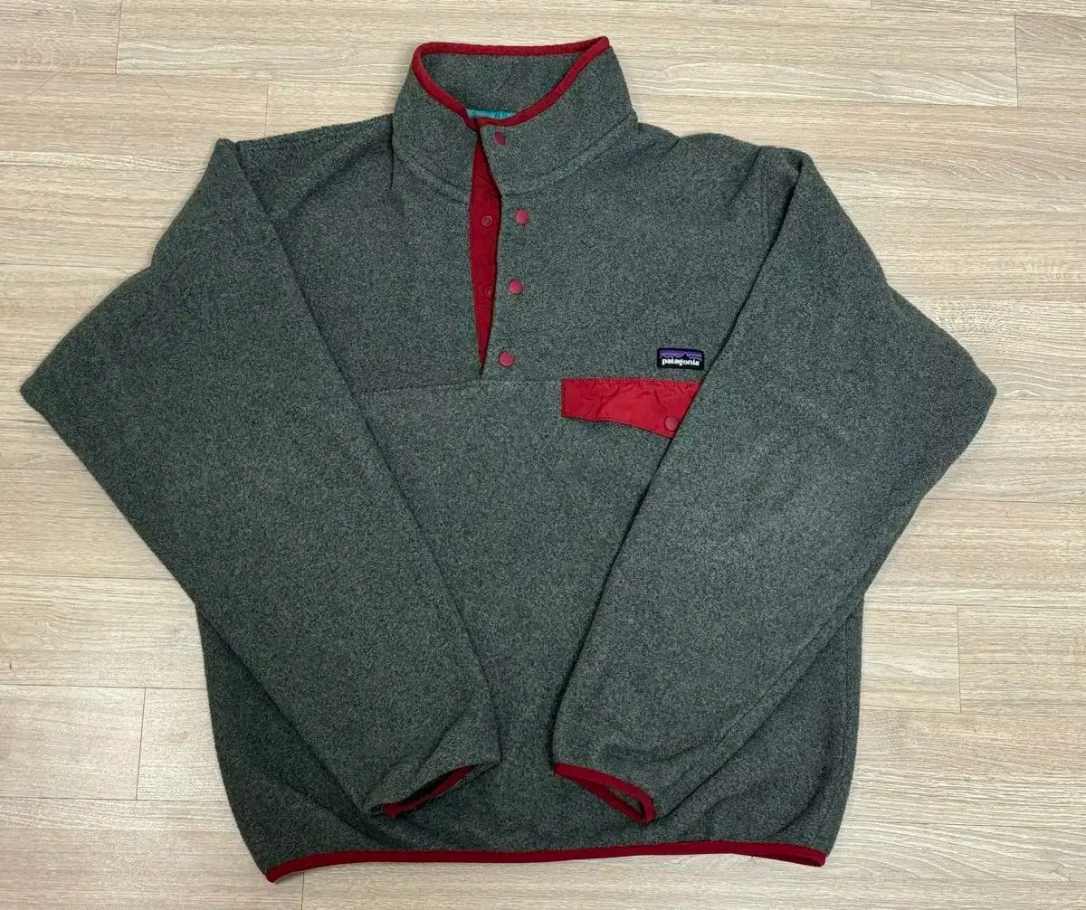 M patagonia パタゴニア Synchilla シンチラ フリース ニッケル レッド