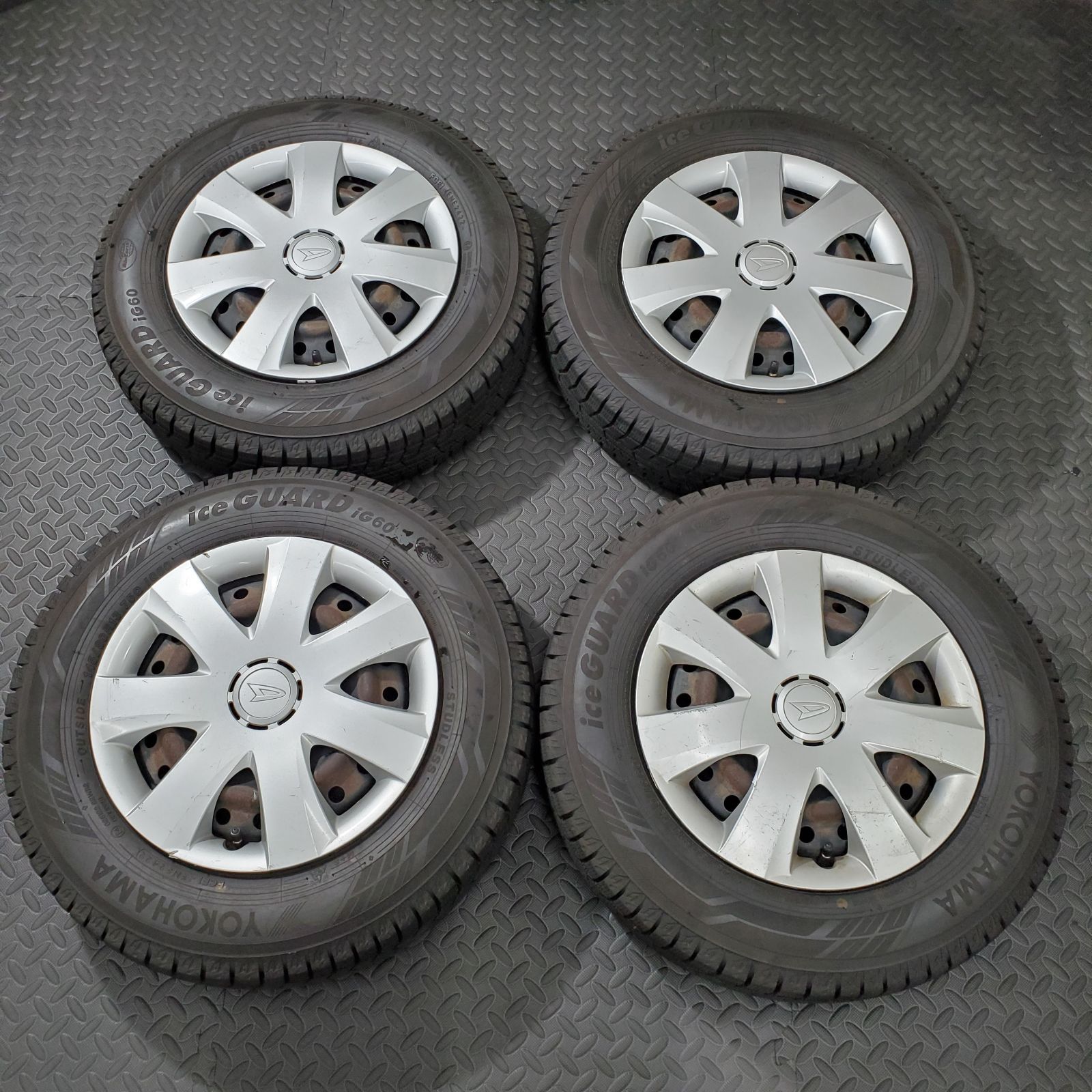 22年製 145 80R13 ヨコハマ アイスガードIG60 ダイハツ ミラ ムーヴ タント スタッドレスタイヤ 1054R