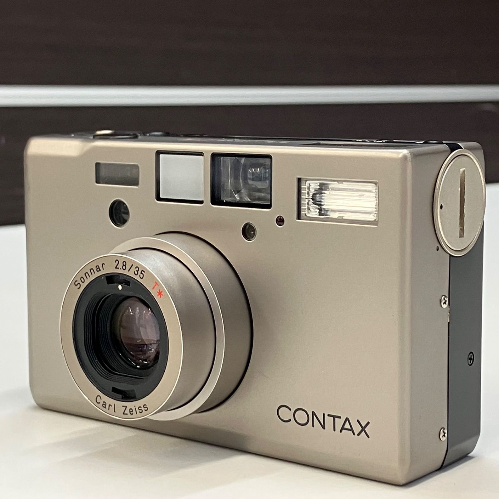 【ジャンク品　箱付き】CONTAX T2 コンパクトフィルムカメラ コンタックス T2 シャンパン 35 mm フィルム カメラ – Film Camera Store