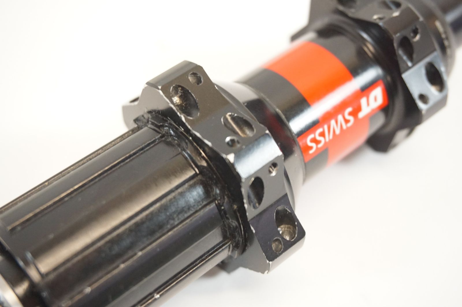 タイムセール毎日開催中 DT SWISS ディーティースイス 240S 130mm 24H SHIMANO 11S リアハブ | バイチャリ宇都宮店 セール開催中！