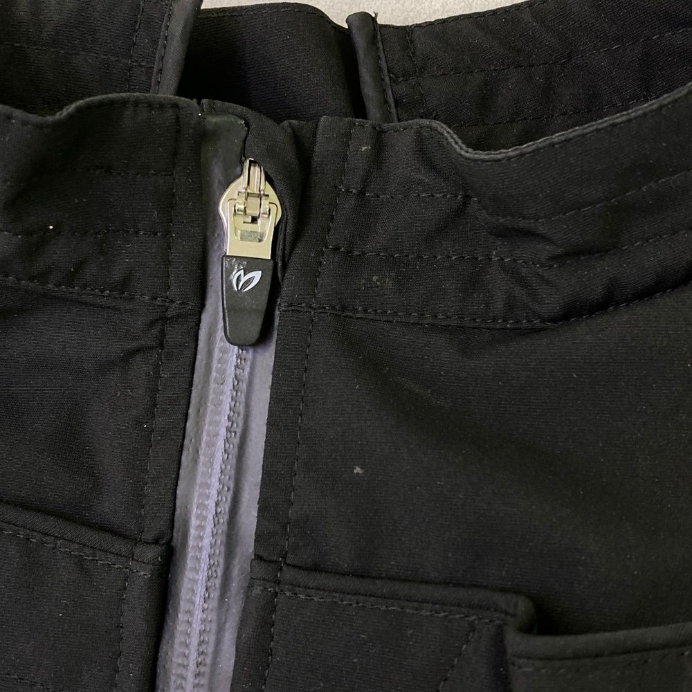 ブラック系 240101535449