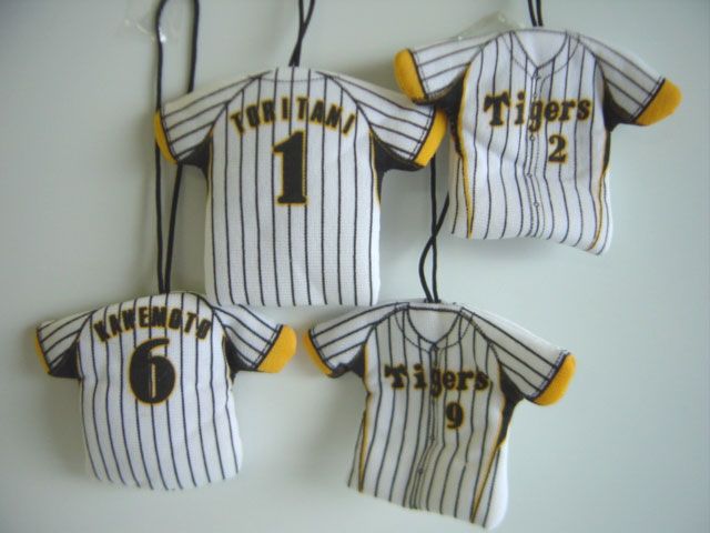 ♯Gqi19DC阪神タイガースユニフォームマスコット2010全9種 ♯Gqi19DC阪神タイガースユニフォームマスコット2010全9種