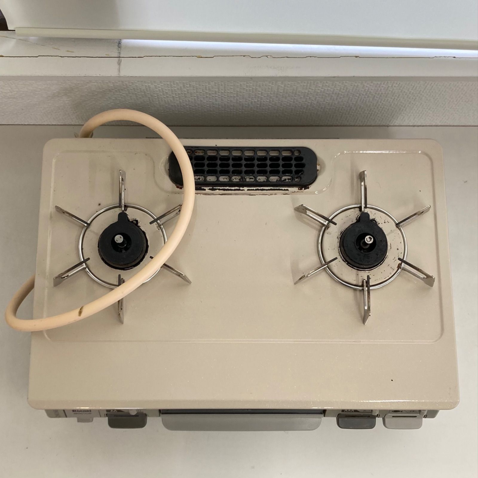 HJ242 【中古】 Rinnai グリル付きガステーブル プロパンガス RT64JHR2