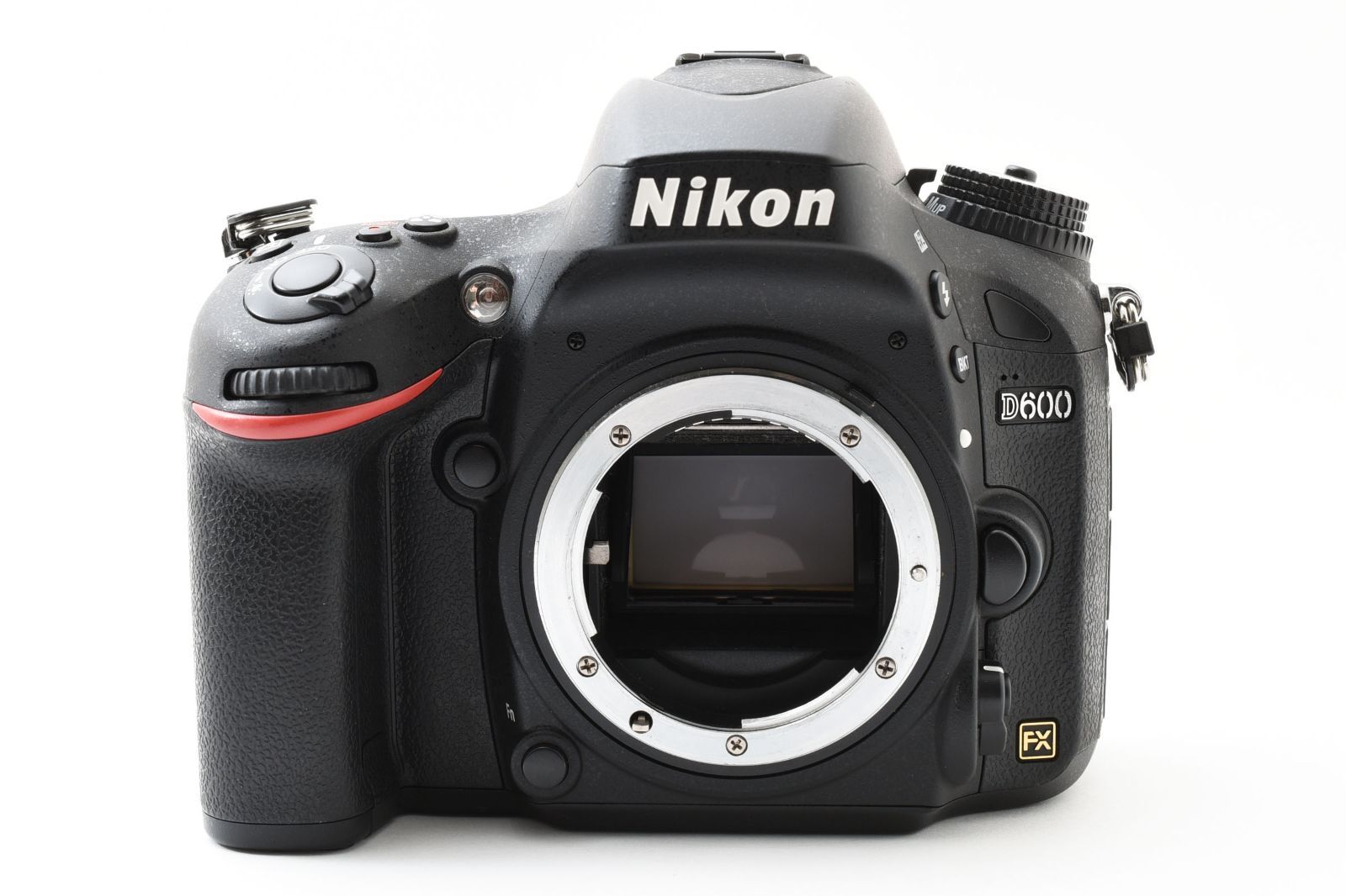 シャッター回数7,852回！Nikon ニコン D600 ボディー デジタル 一眼レフ カメラ #2290577A - メルカリ