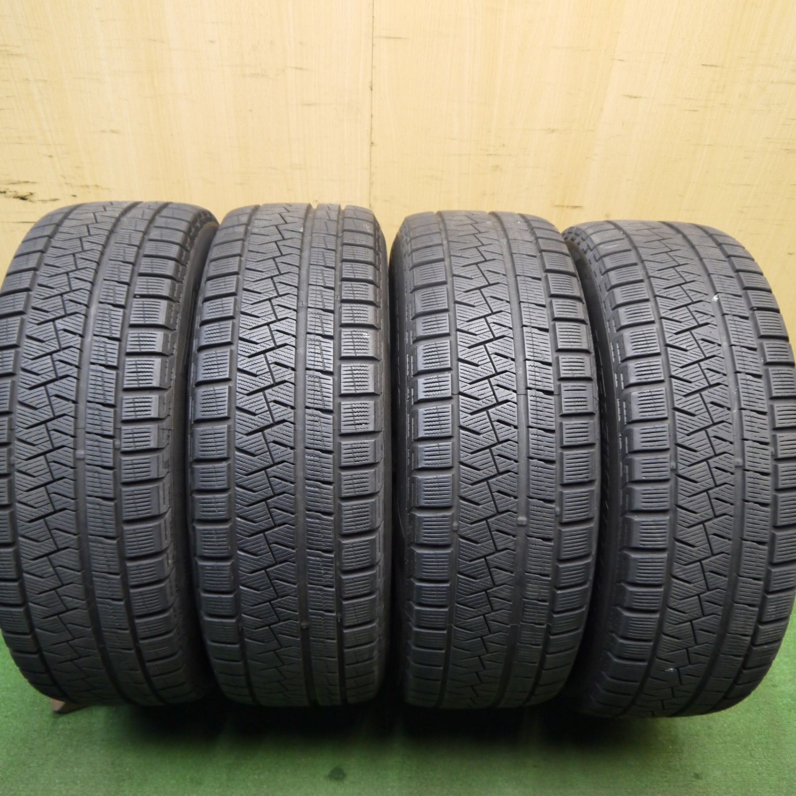 205|60R16