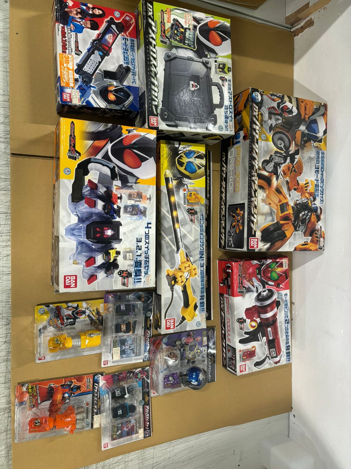 ご当地キティ 根付け チャーム 未使用 32個 2000年代 キティストラップ