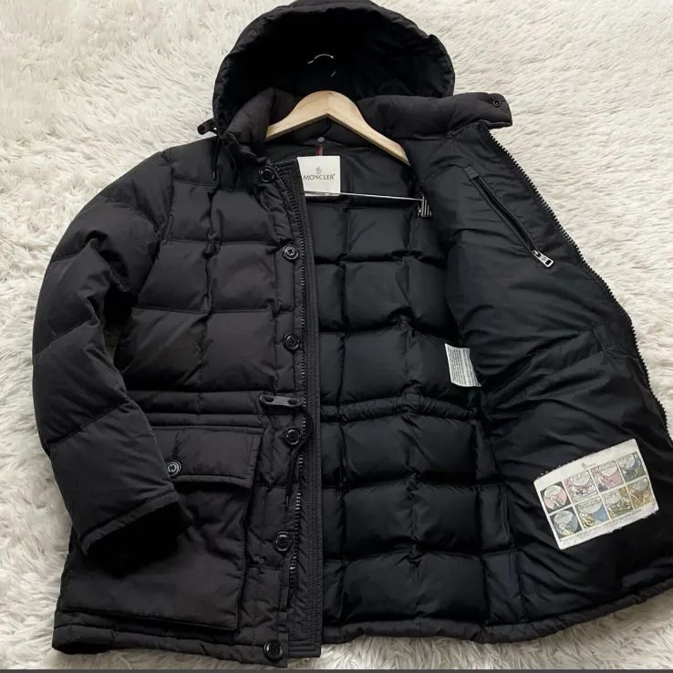 美品/モンクレール MONCLER メンズ モンセラット フード付 ダウン 