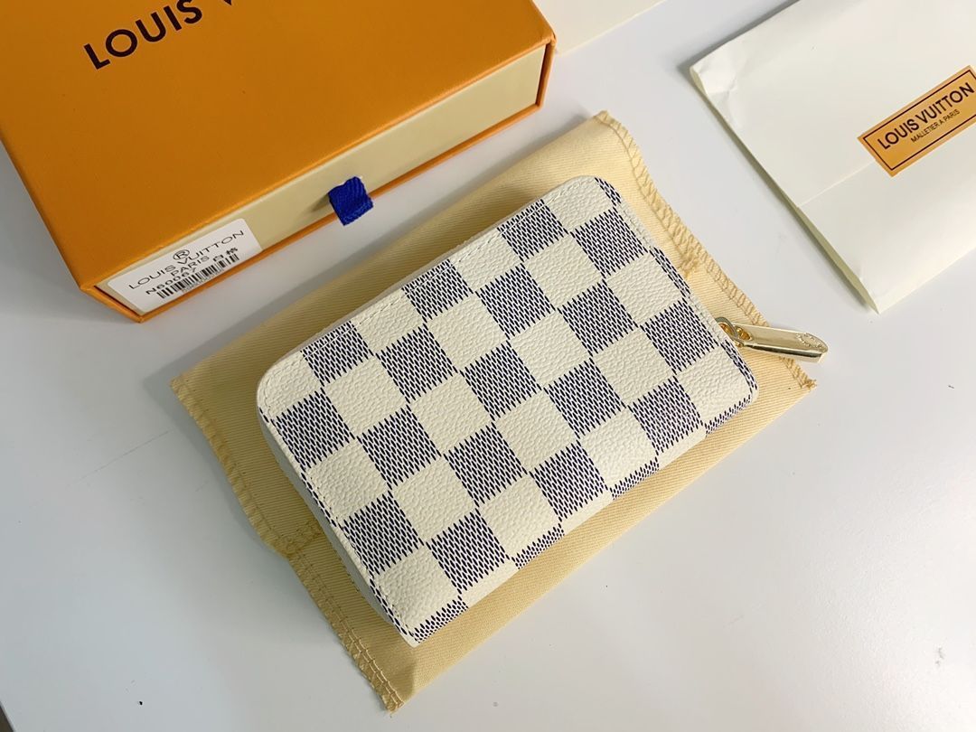 Louis Vuitton ルイヴィトン コインケース 小物入れ モノグラム 箱付き】 LOUIS VUITTON ルイヴィトン モノグラム コインケース