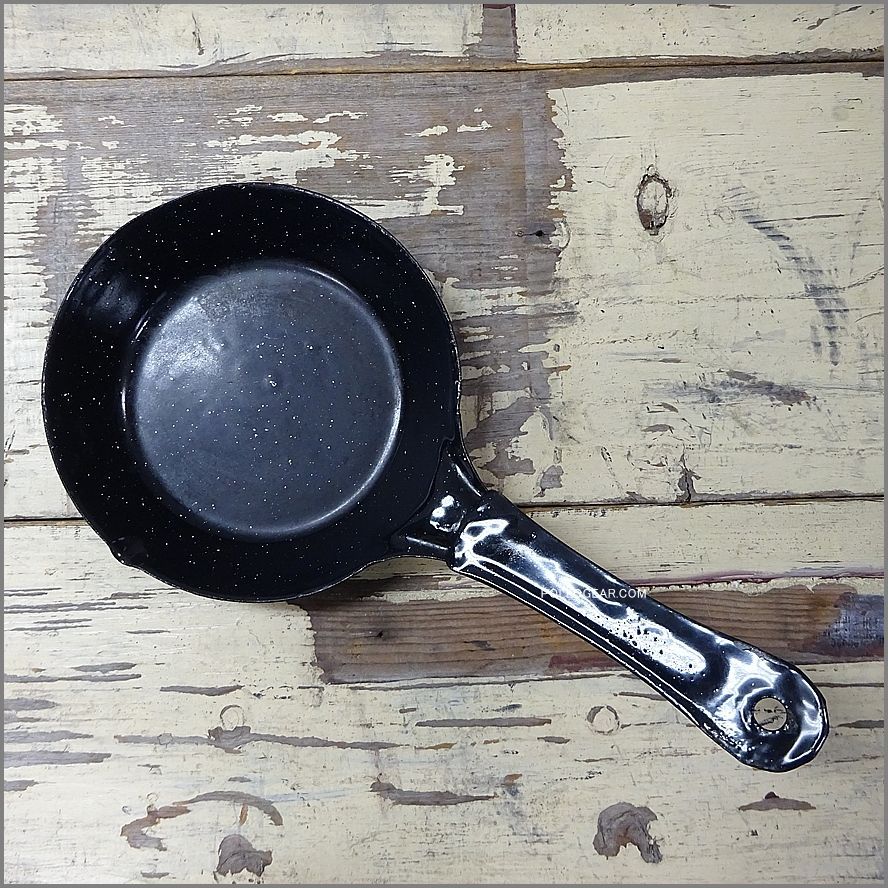 1960年代 琺瑯 152㎜ ビンテージ フライパン 鉄フライパン アメリカ製 Cowboy Frying Pans USA エナメルコーティング