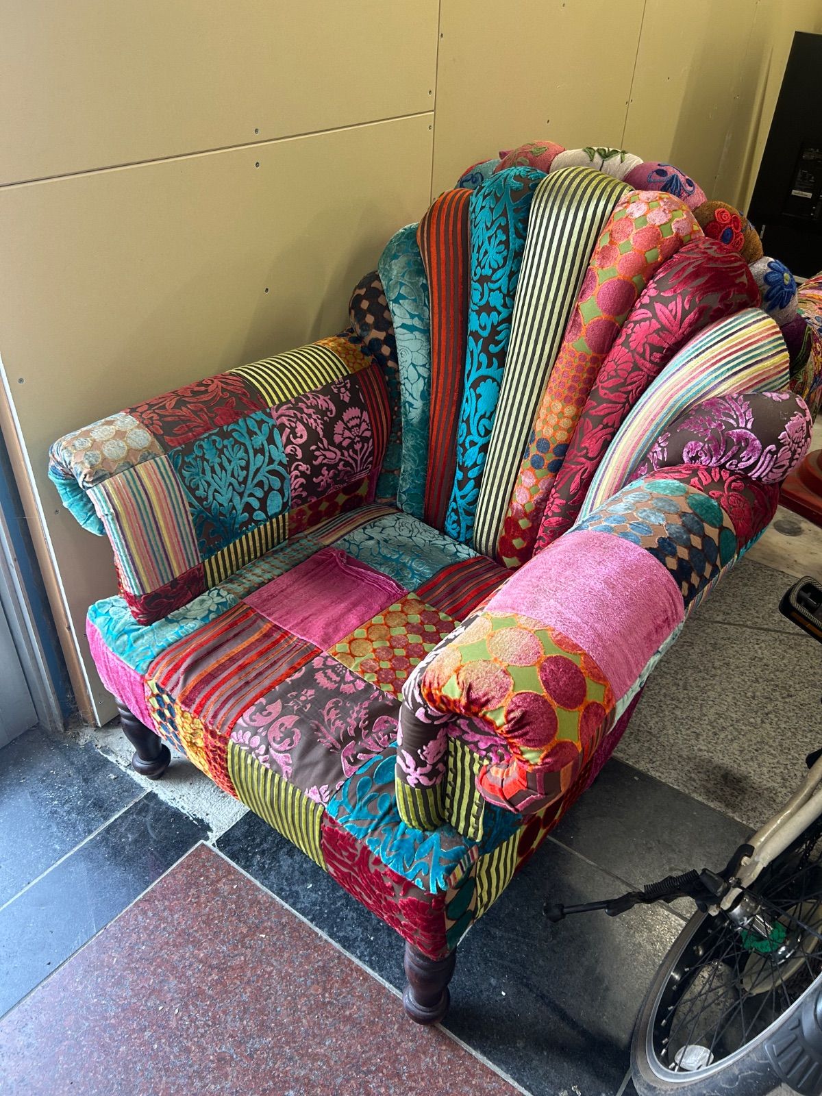 エレガント 焼結石ゴールド脚 ネストテーブルセット 2脚 エレガント ネストテーブルセット - 焼結石×ゴールド脚 2脚