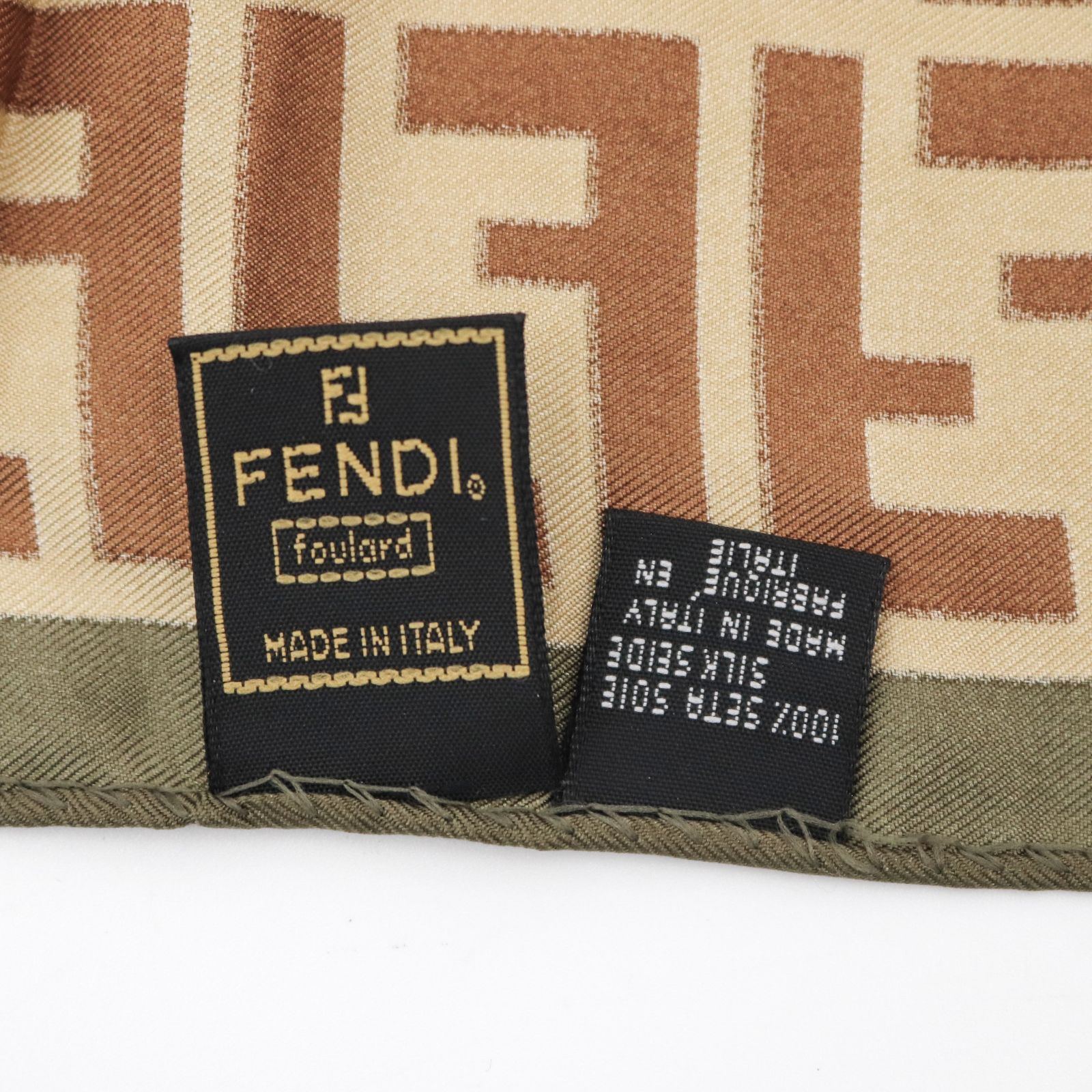 FENDI フェンディ シルク 大判 スカーフ FFロゴ カーキ色 ズッカ